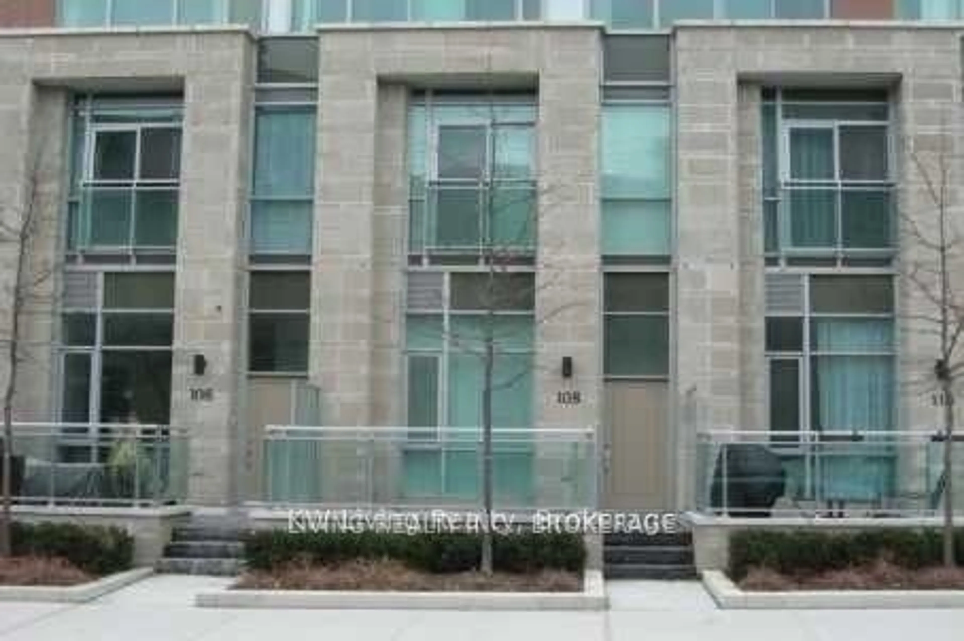 Unknown for 112 George St #Th102, Toronto Ontario M5A 2M4