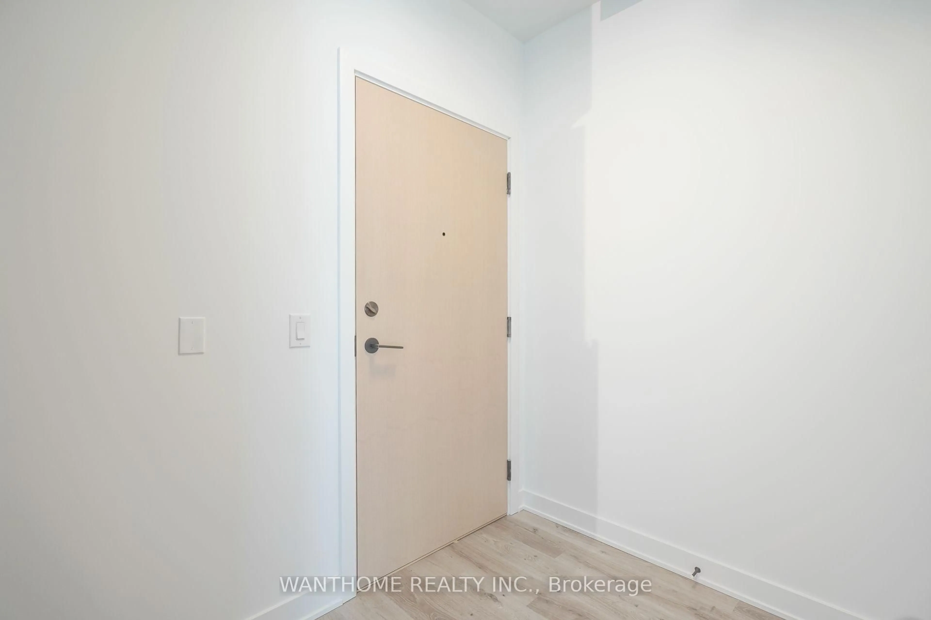 Indoor entryway for 30 Dreamers Way St #1018, Toronto Ontario M5A 0Y7