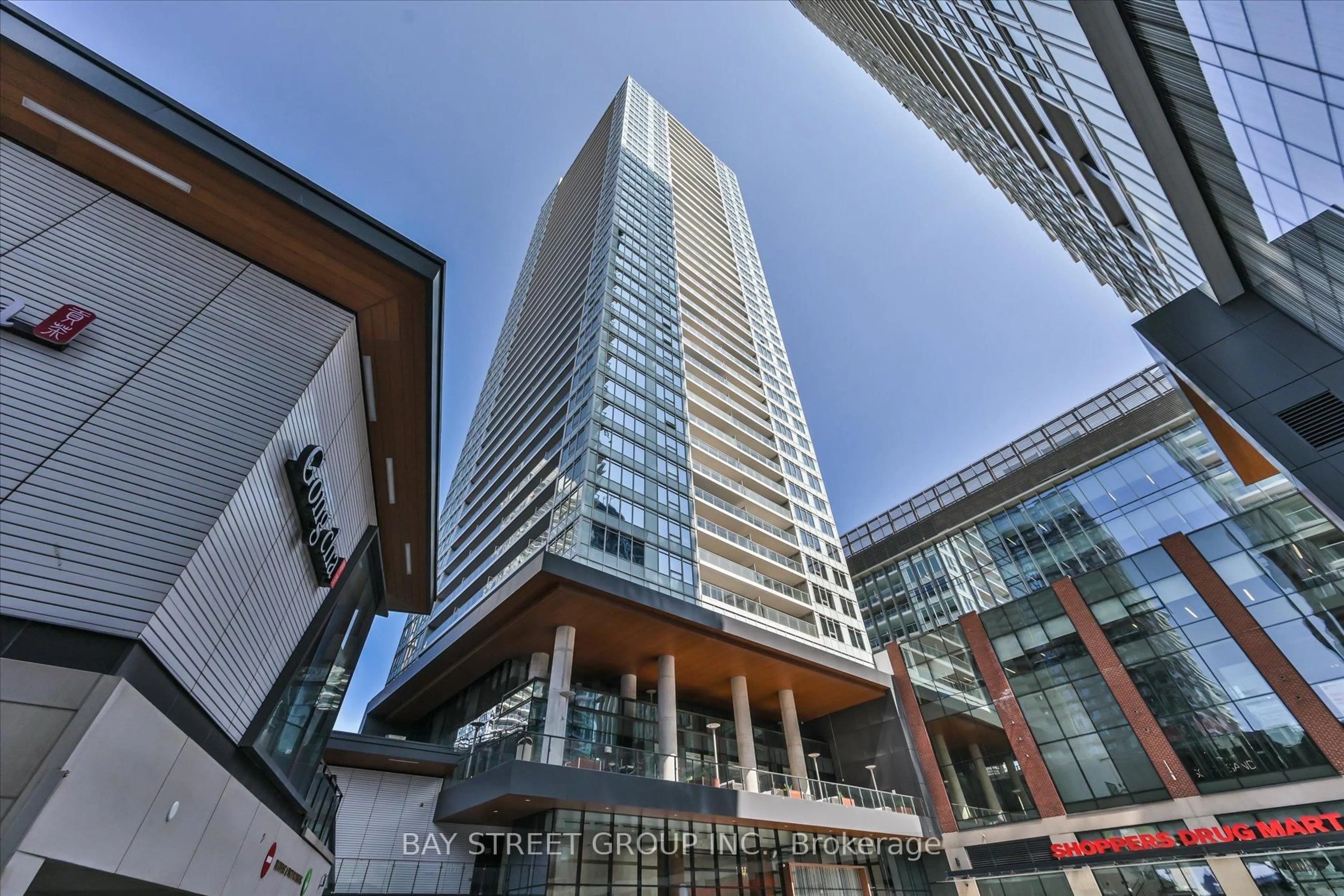Unknown for 17 Bathurst St #903, Toronto Ontario M5V 0N1