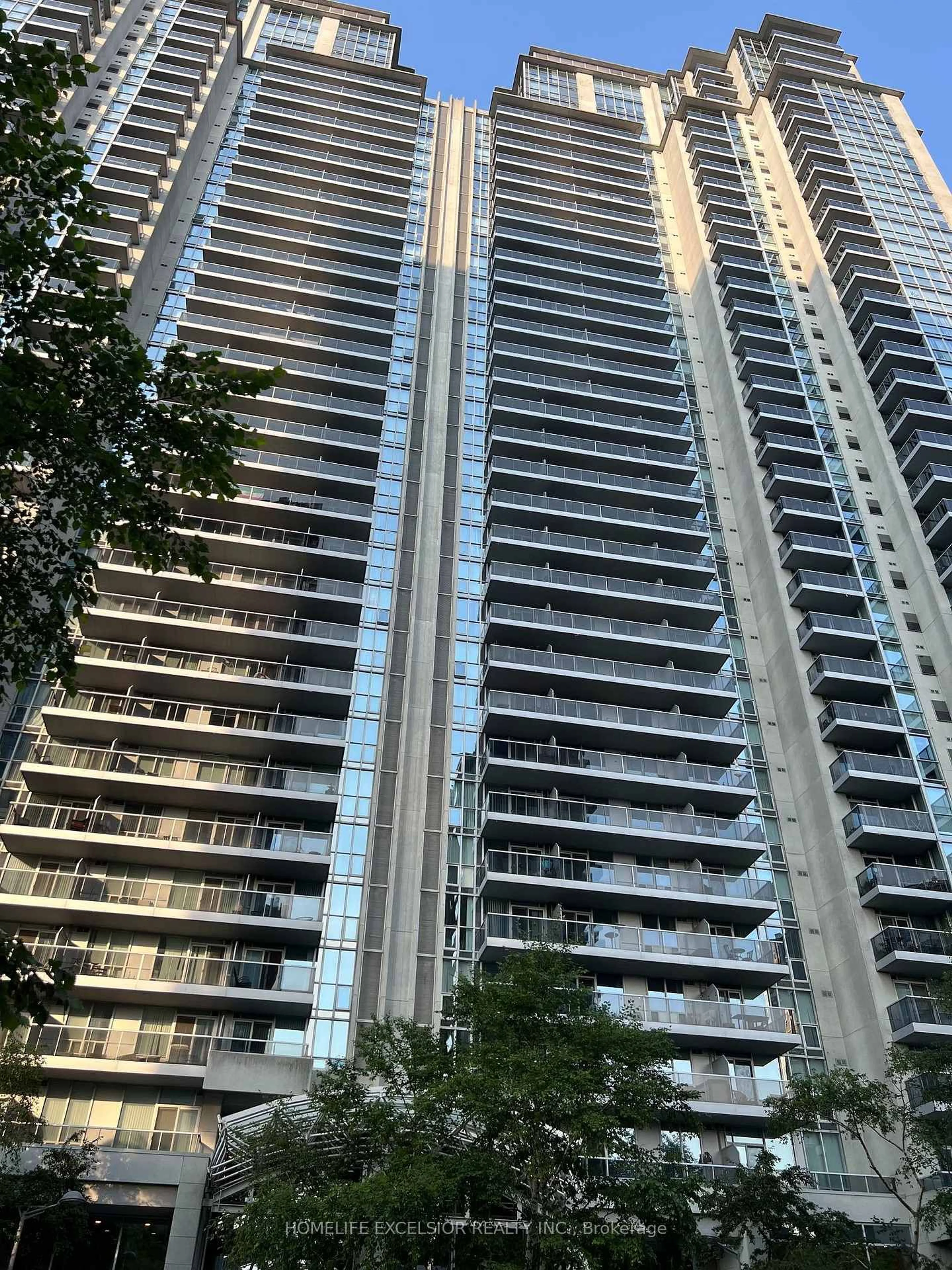 Unknown for 4968 Yonge St #1015, Toronto Ontario M2N 7G9