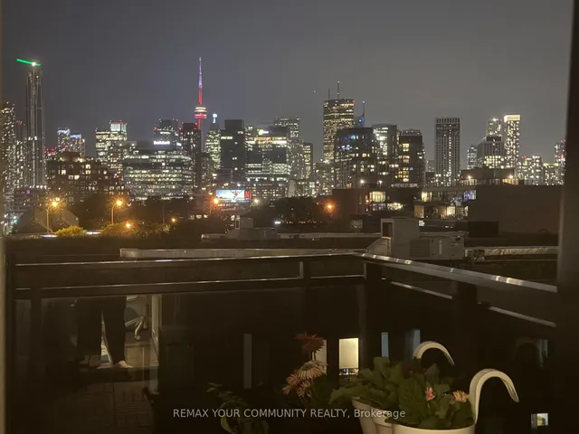 47 Lower River St #Ph33, Toronto 4
