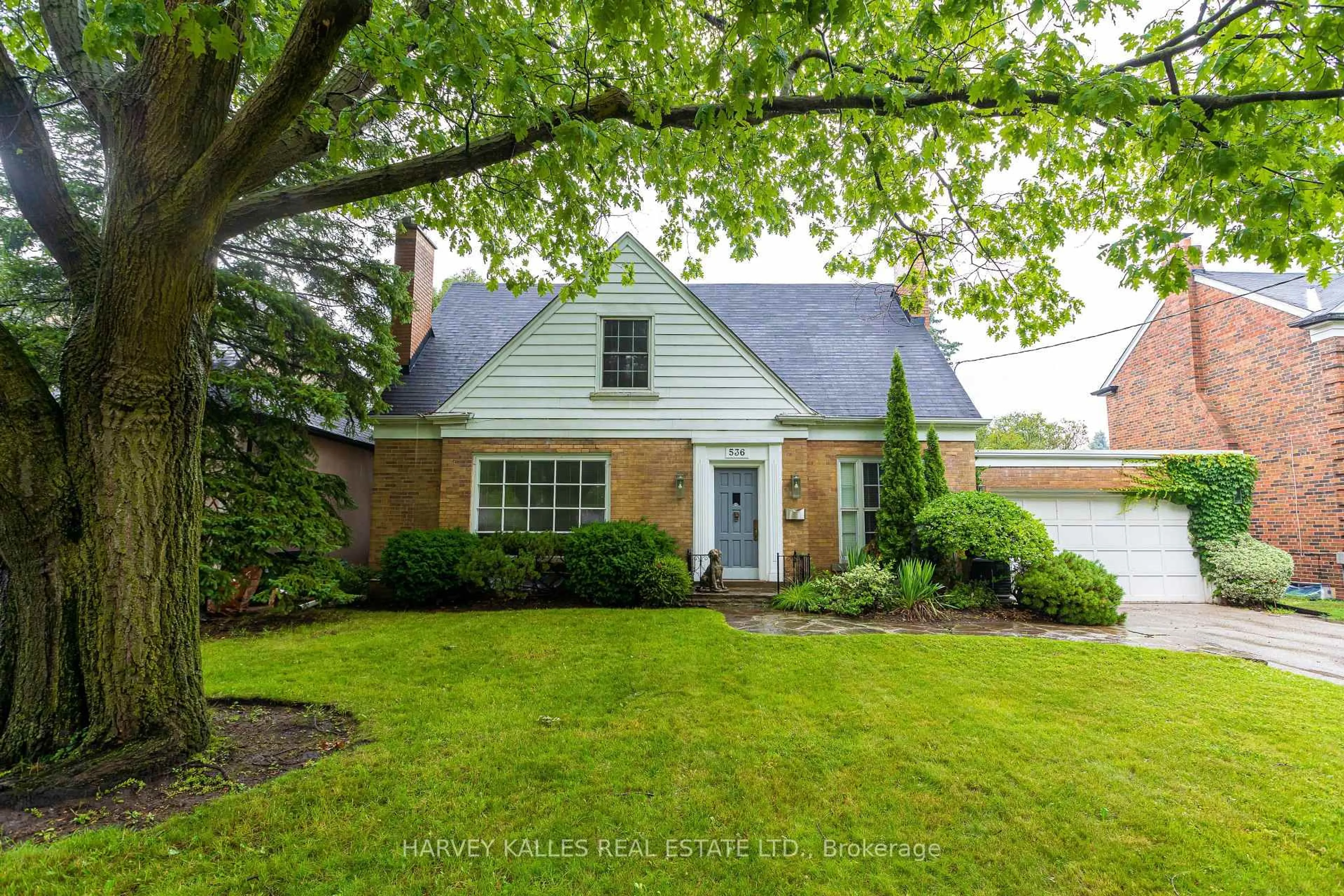 Home with brick exterior material, street for 536 Blythwood Rd, Toronto Ontario M4N 1B3