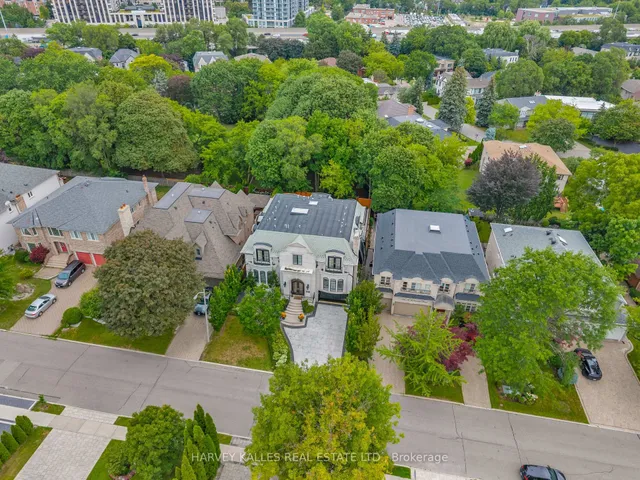 64 Yorkminster Rd, Toronto 3