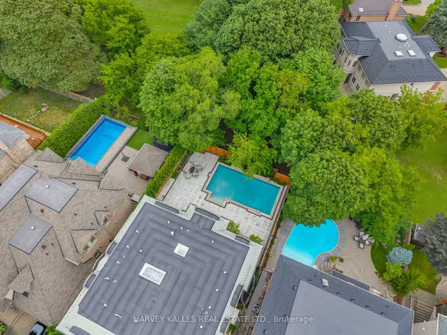 64 Yorkminster Rd, Toronto 4