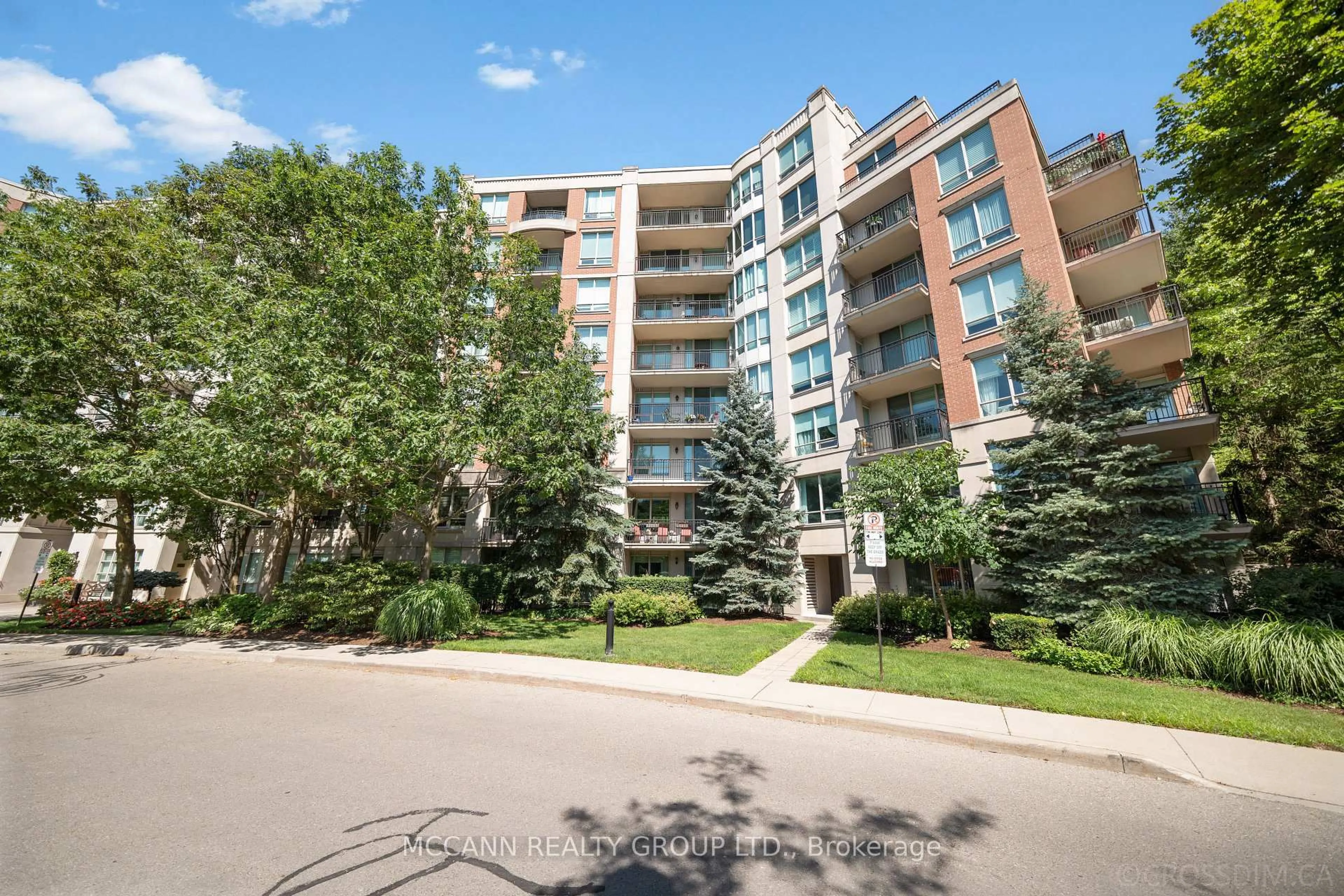 Unknown for 28 William Carson Cres #221, Toronto Ontario M2P 2H1