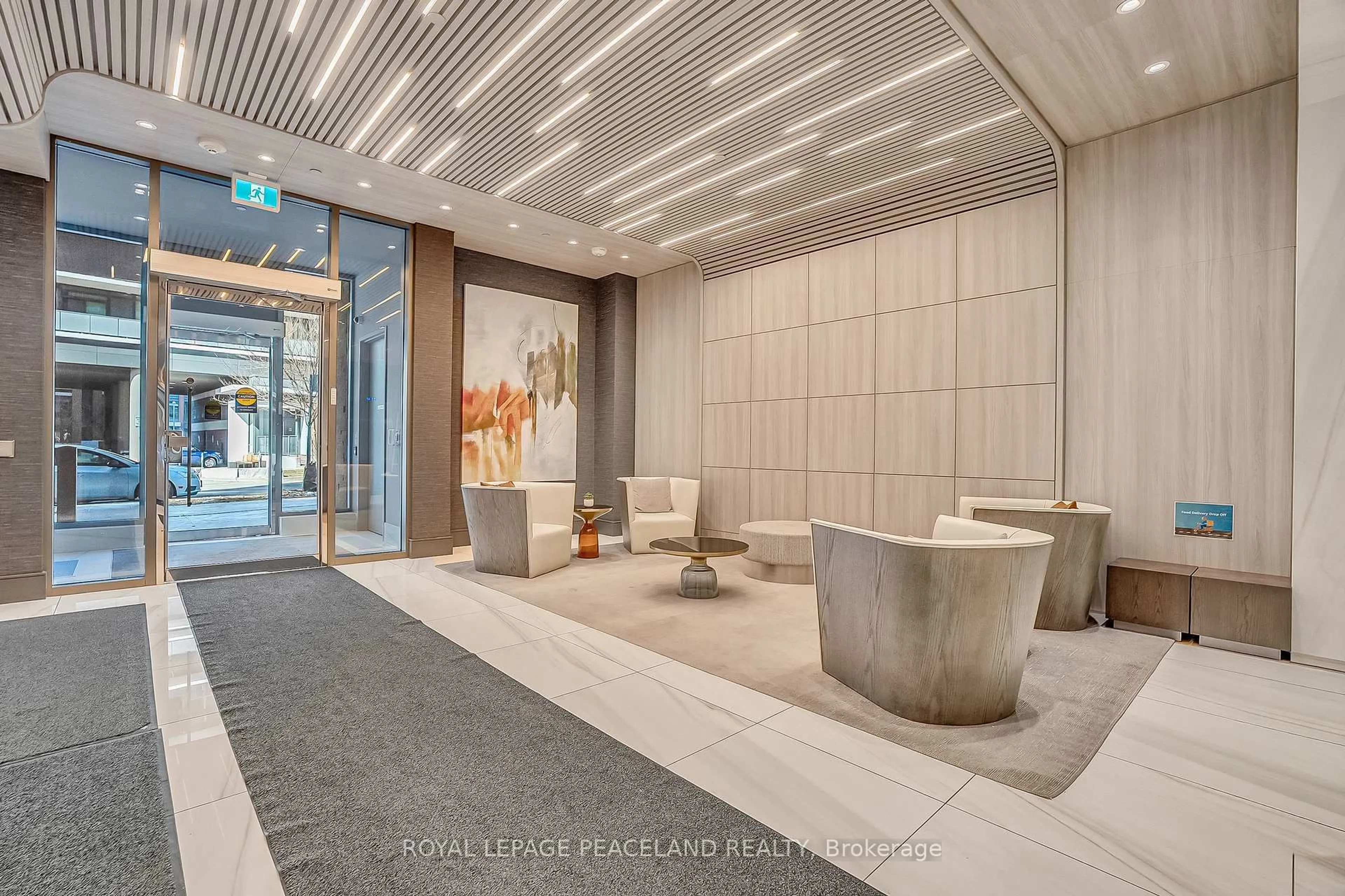 Lobby for 75 Canterbury Pl #1215, Toronto Ontario M2N 0L2