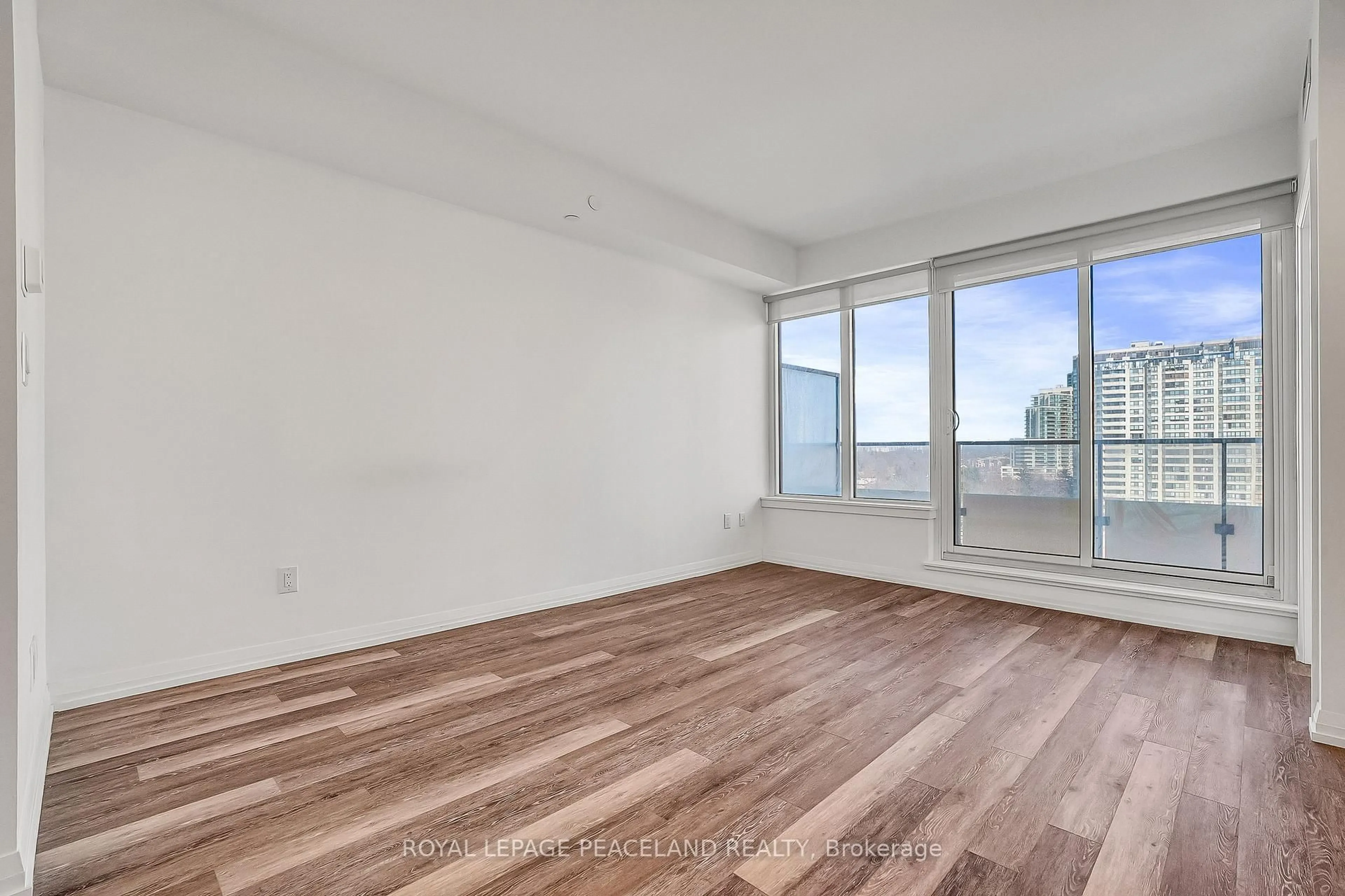 A pic of a room for 75 Canterbury Pl #1215, Toronto Ontario M2N 0L2