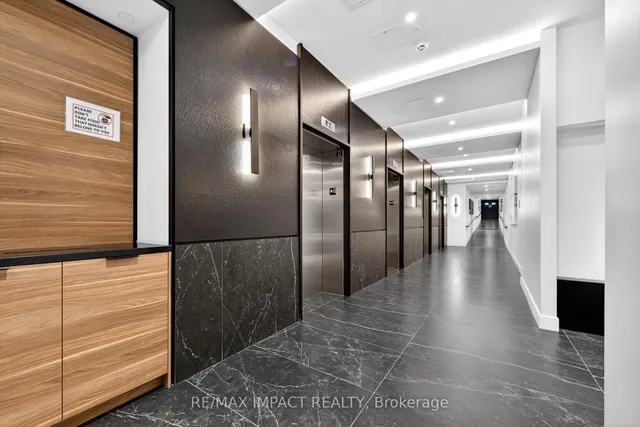 308 Jarvis St #813, Toronto 5
