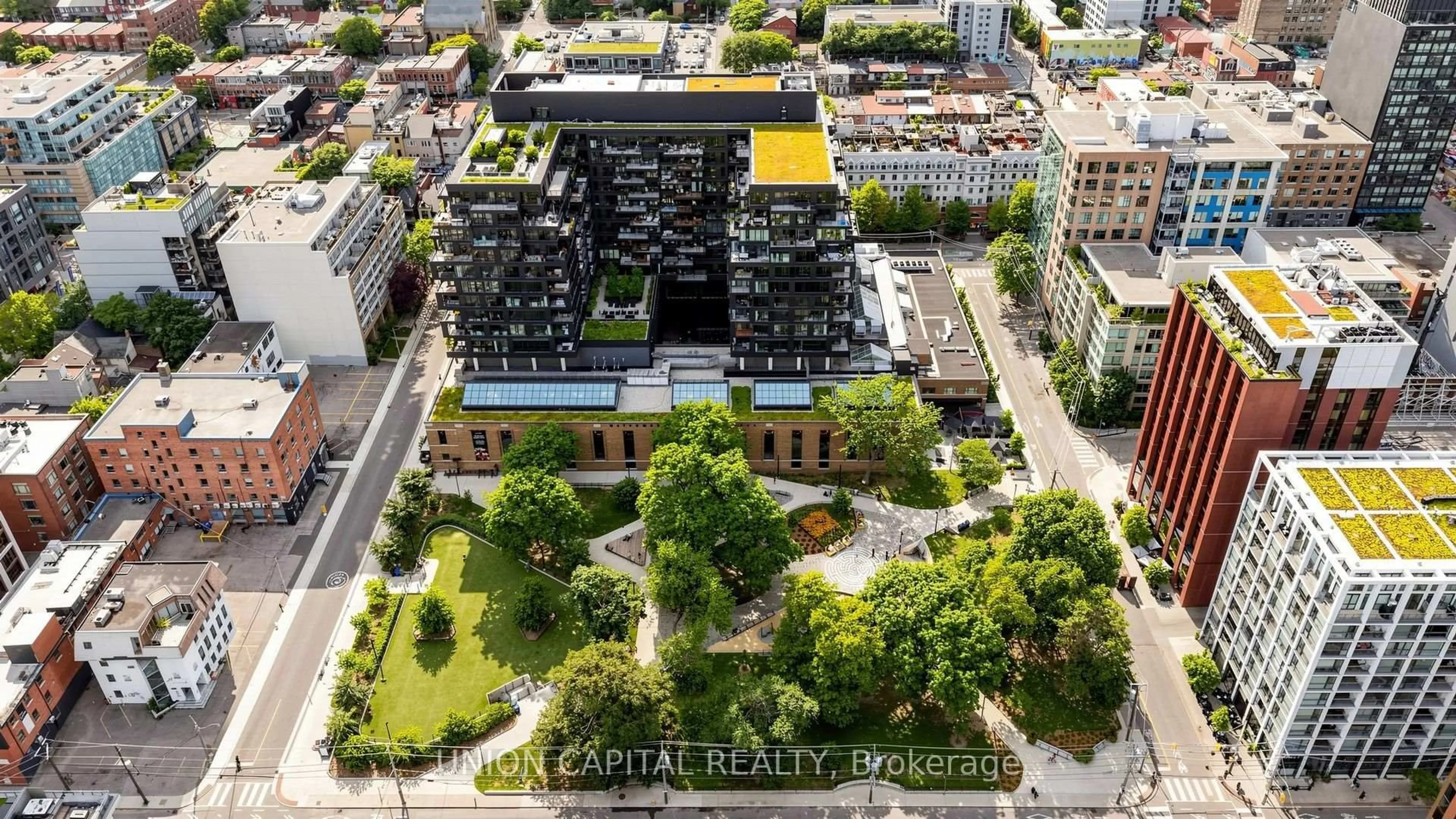 A pic from outside/outdoor area/front of a property/back of a property/a pic from drone, city buildings view from balcony for 505 Richmond St #714, Toronto Ontario M5V 0P4