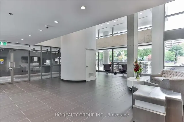 285 Mutual St #1905, Toronto 5