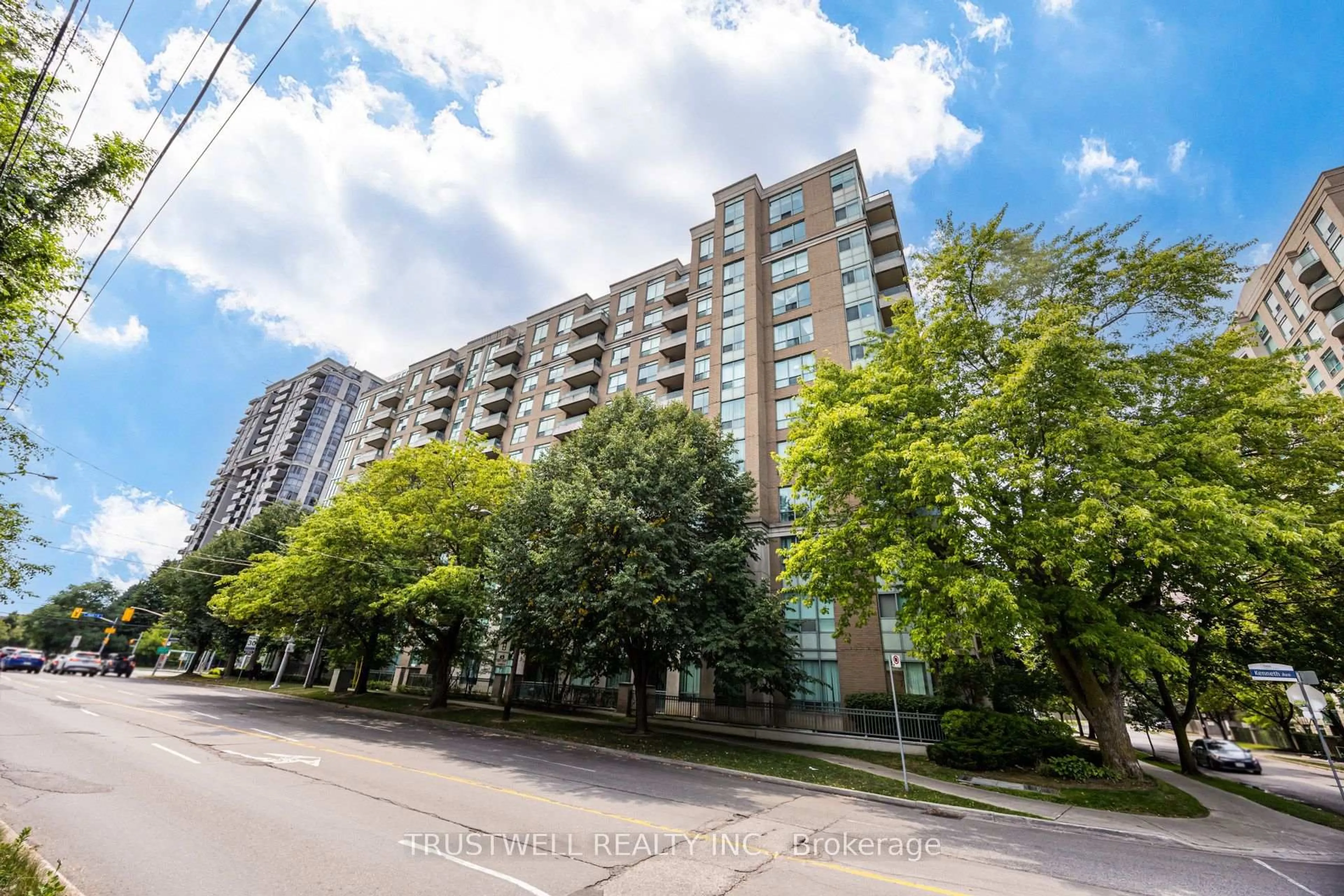 Unknown for 39 Pemberton Ave #401, Toronto Ontario M2M 4L6