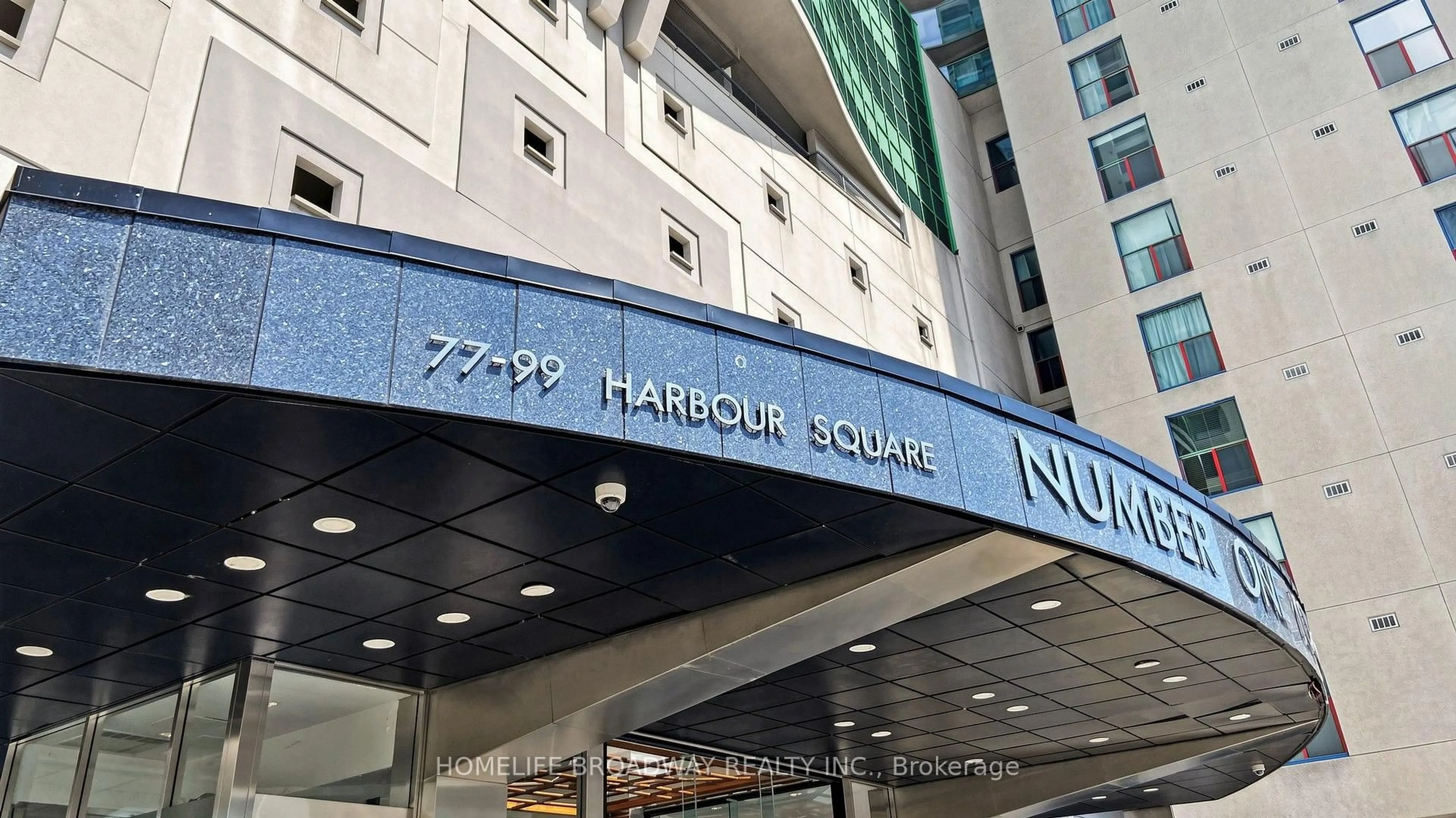 Indoor foyer for 77 Harbour Sq #3507, Toronto Ontario M5J 2S2