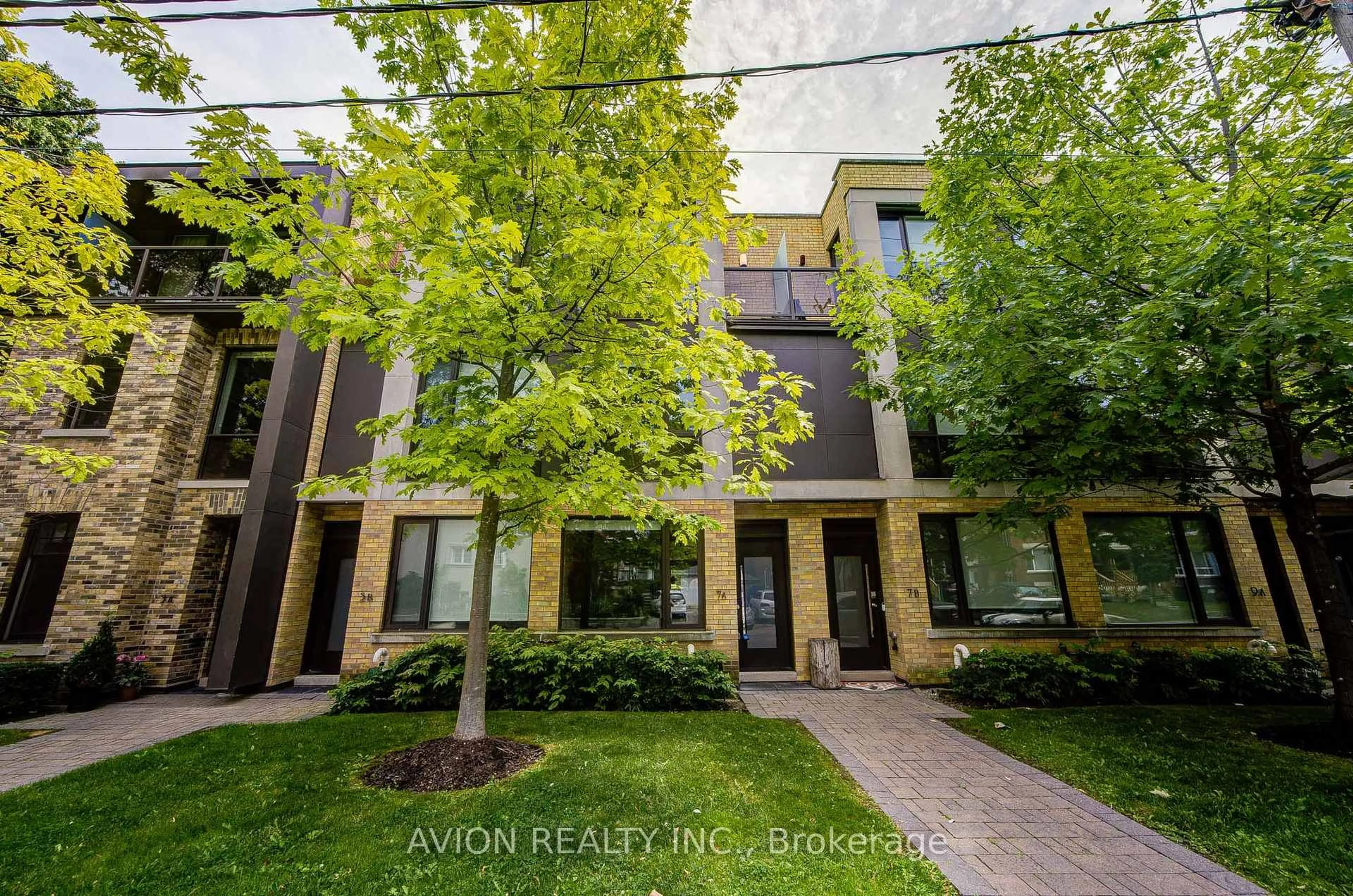 Unknown for 7A Sylvan Ave, Toronto Ontario M6H 0C4