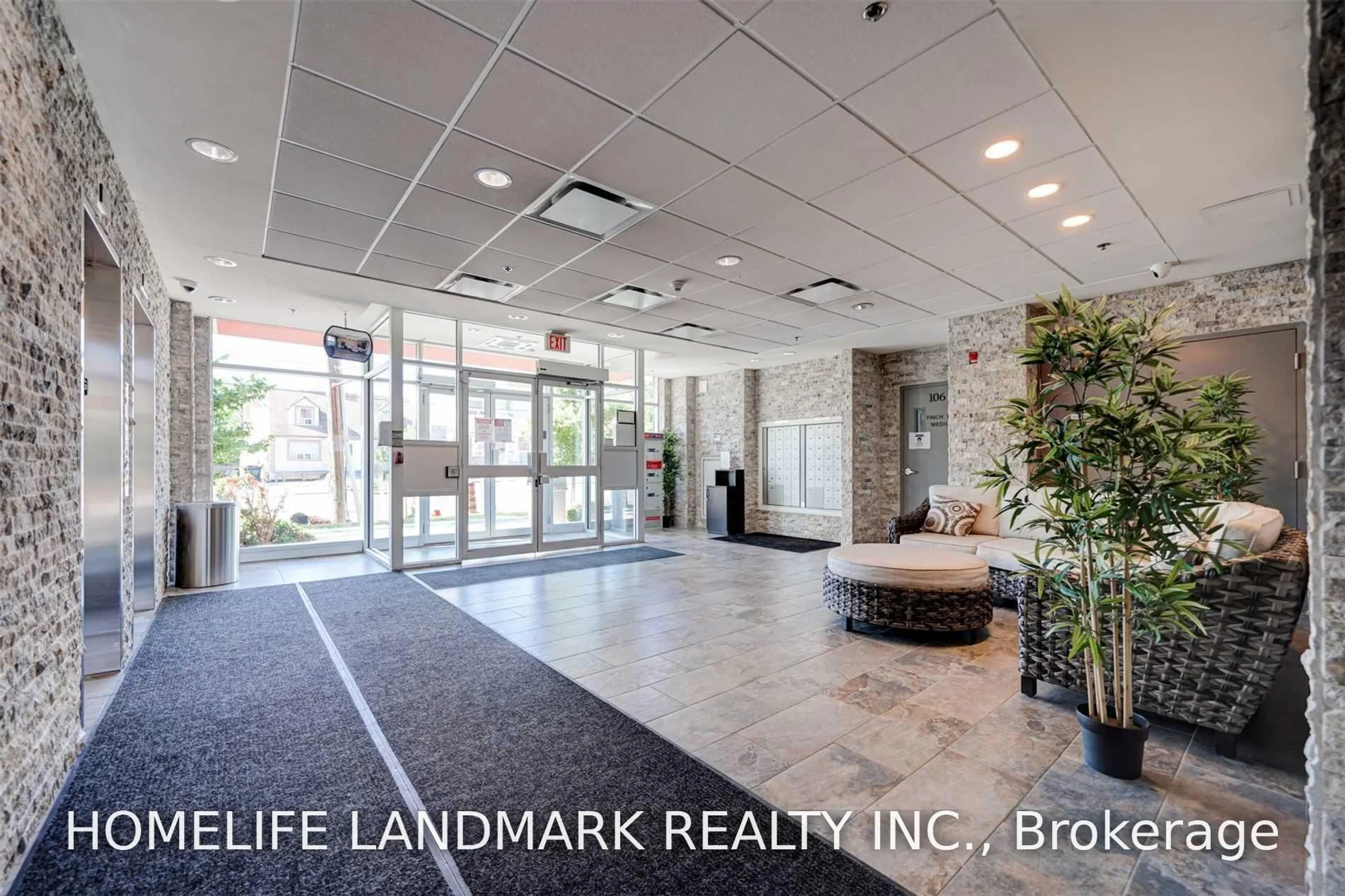 Indoor foyer for 222 Finch Ave #305, Toronto Ontario M2R 1M6