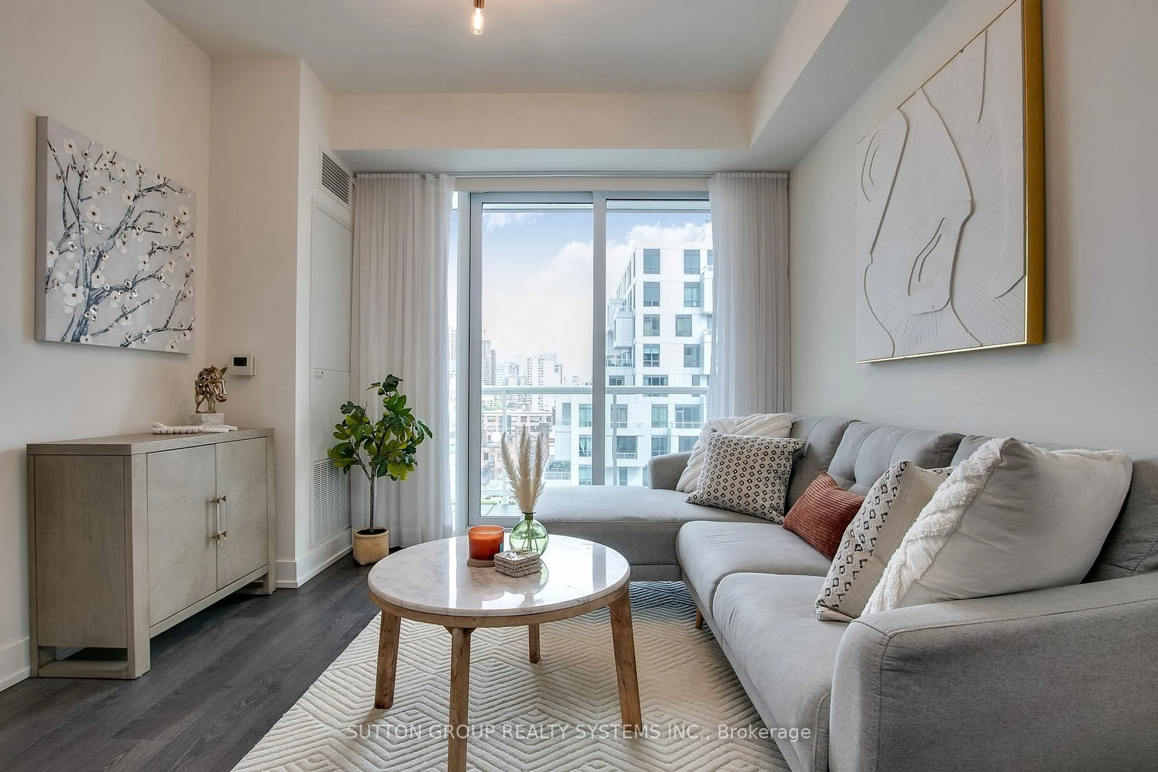 Living room with furniture, unknown for 80 Vanauley St #910, Toronto Ontario M5T 0C9