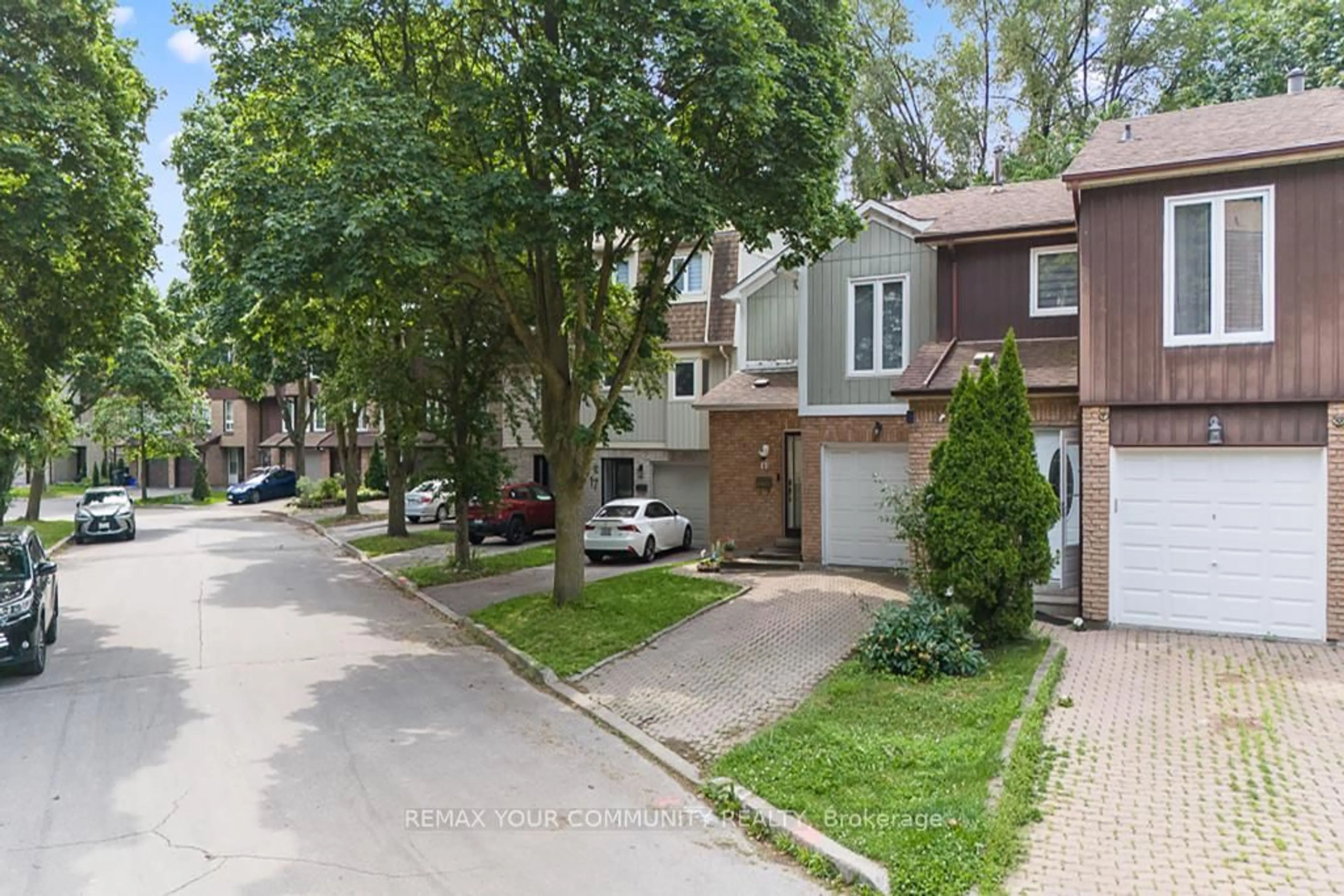 Unknown for 15 Clematis Rd, Toronto Ontario M2J 4X1