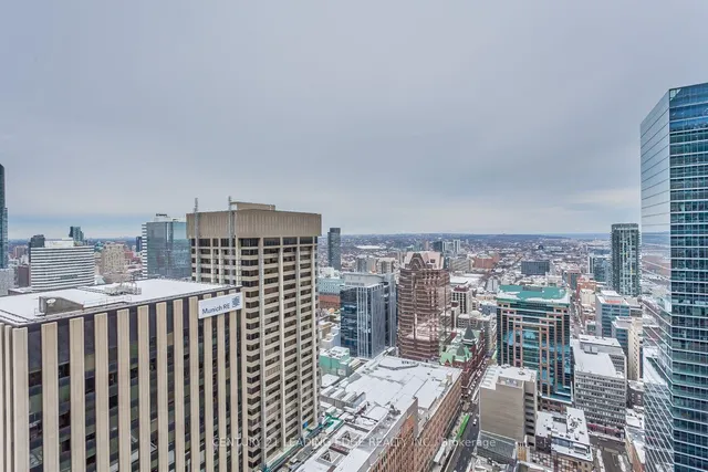 70 Temperance St #4404, Toronto 2