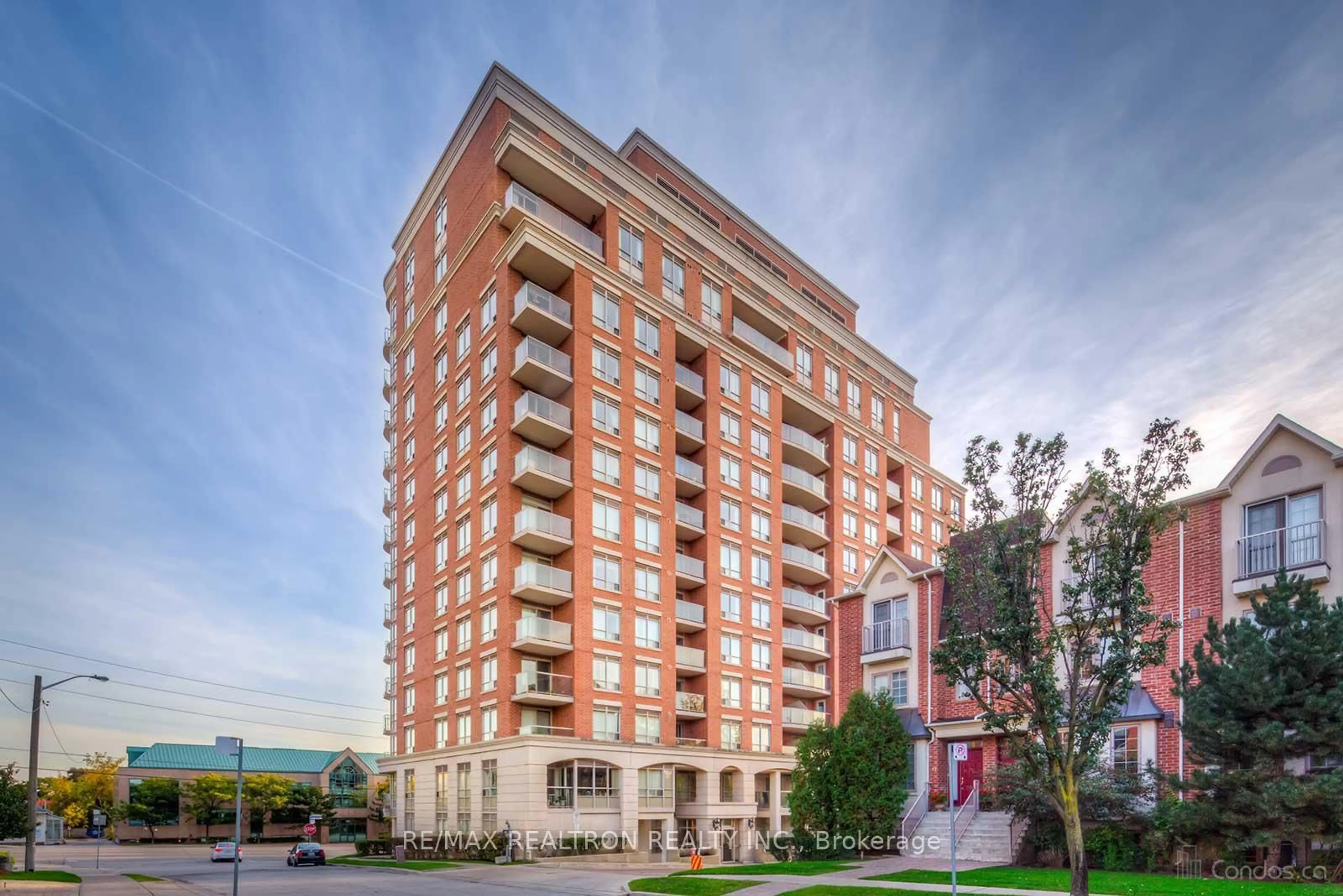 Unknown for 2 Clairtrell Rd #1010, Toronto Ontario M2N 7H5