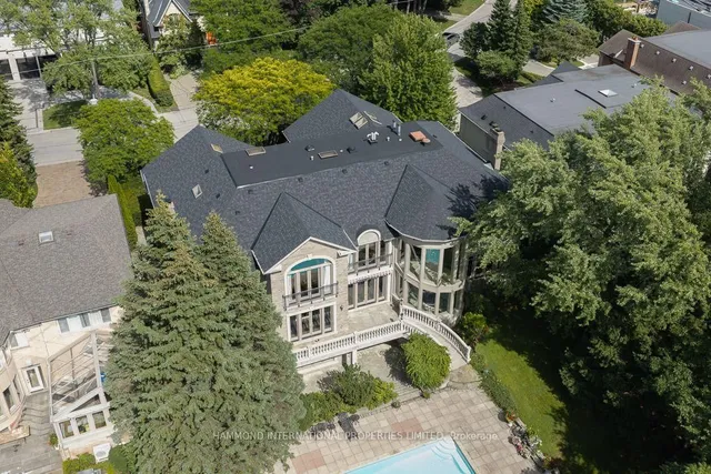 32 Arjay Cres, Toronto 4
