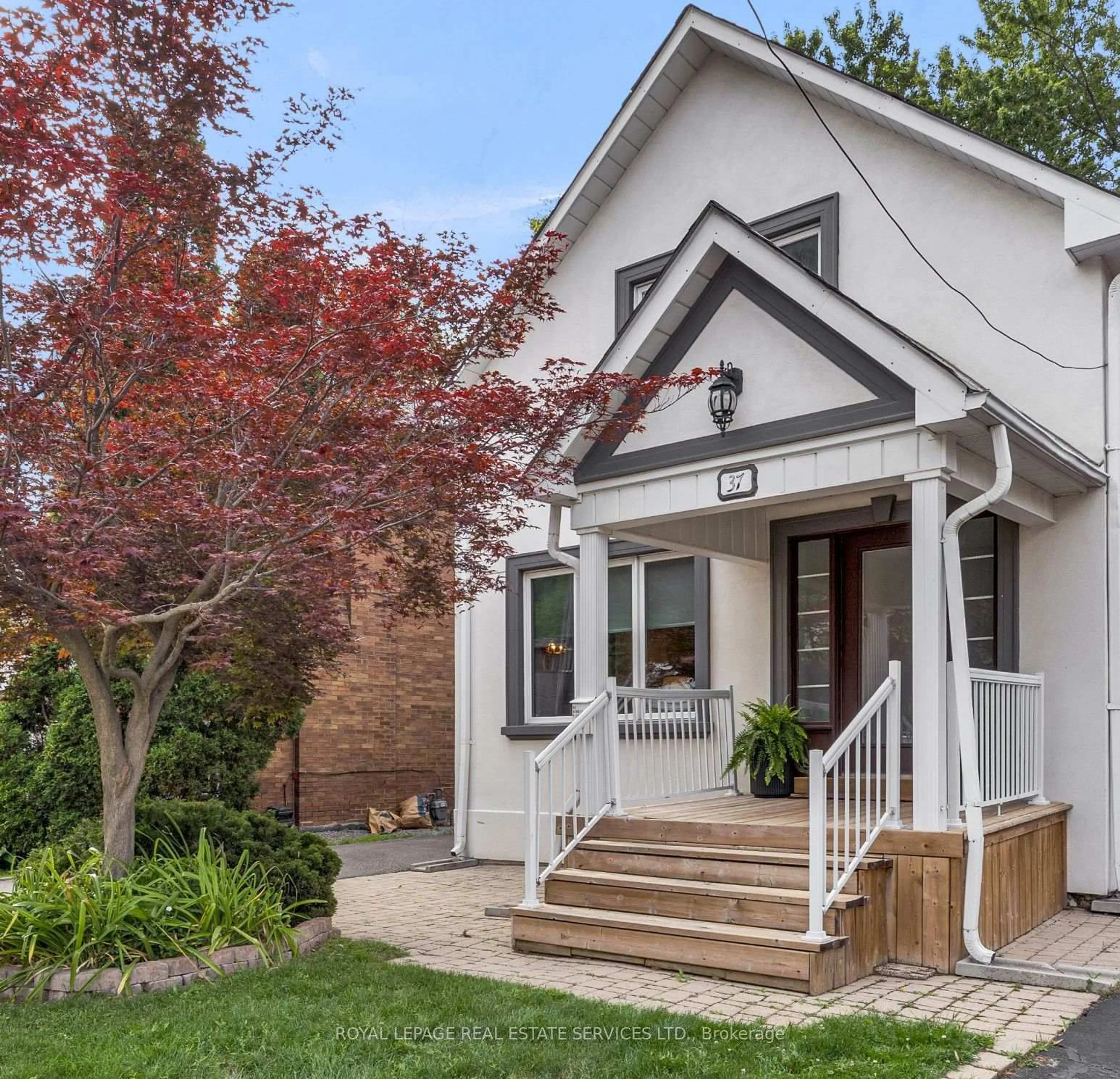 Home with brick exterior material, street for 37 Johnston Ave, Toronto Ontario M2N 1G9