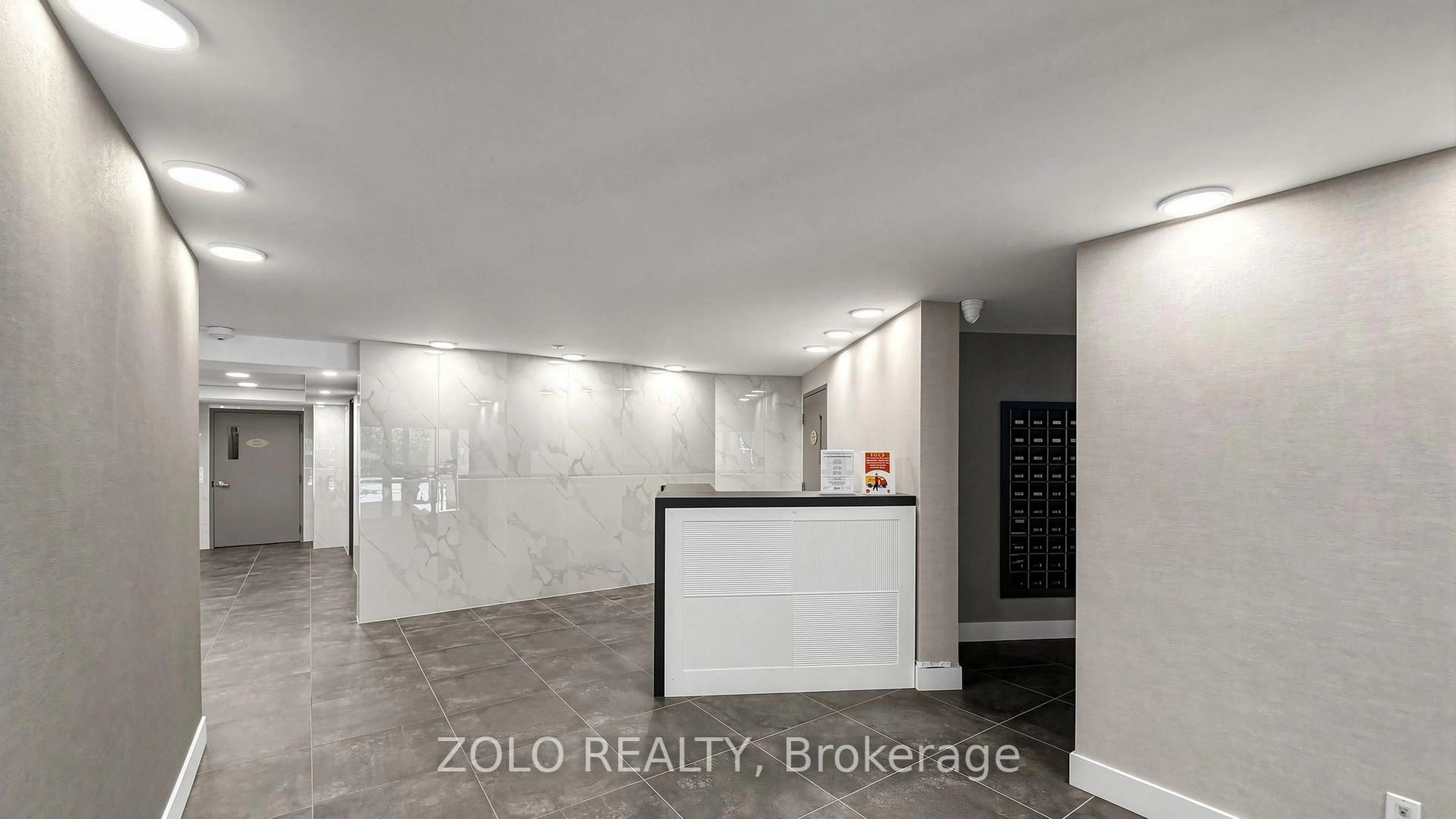 Lobby for 20 Edgecliff Gfwy #915, Toronto Ontario M3C 3A4