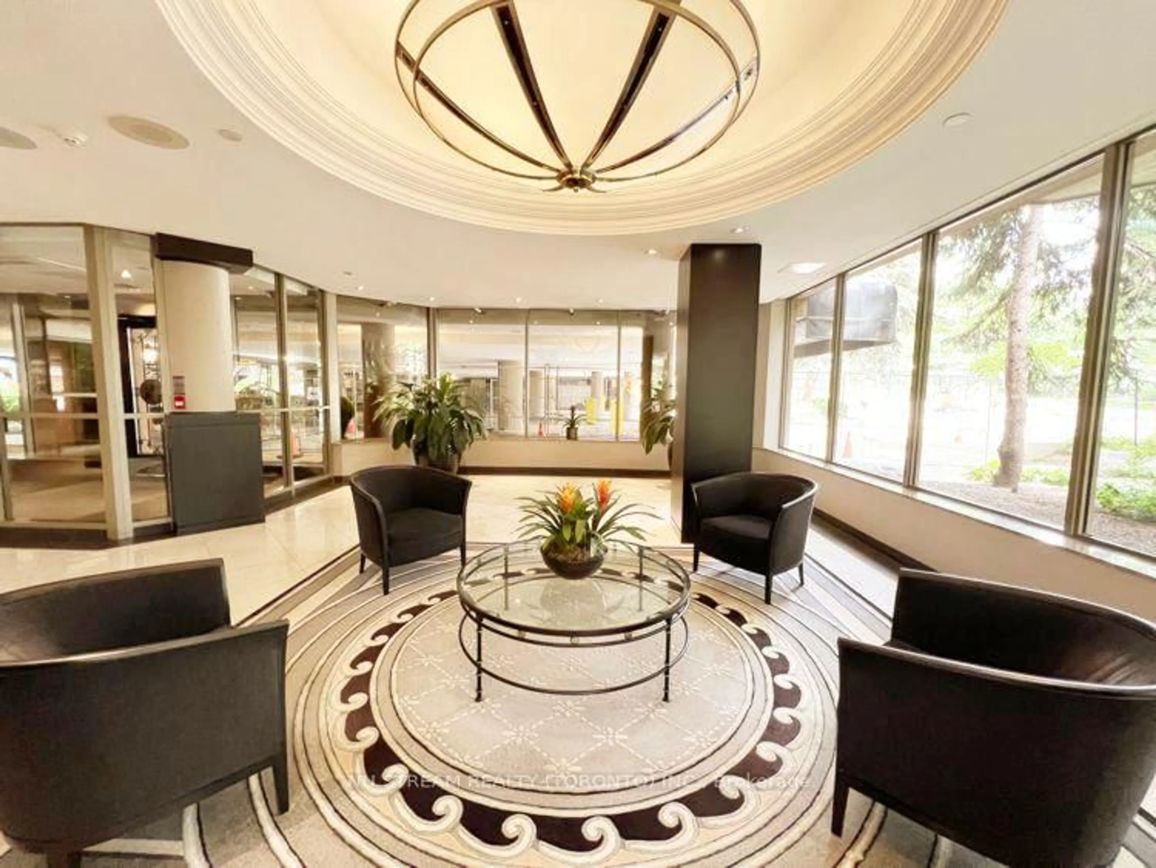 Lobby for 3181 Bayview Ave #PH10, Toronto Ontario M2K 2Y2