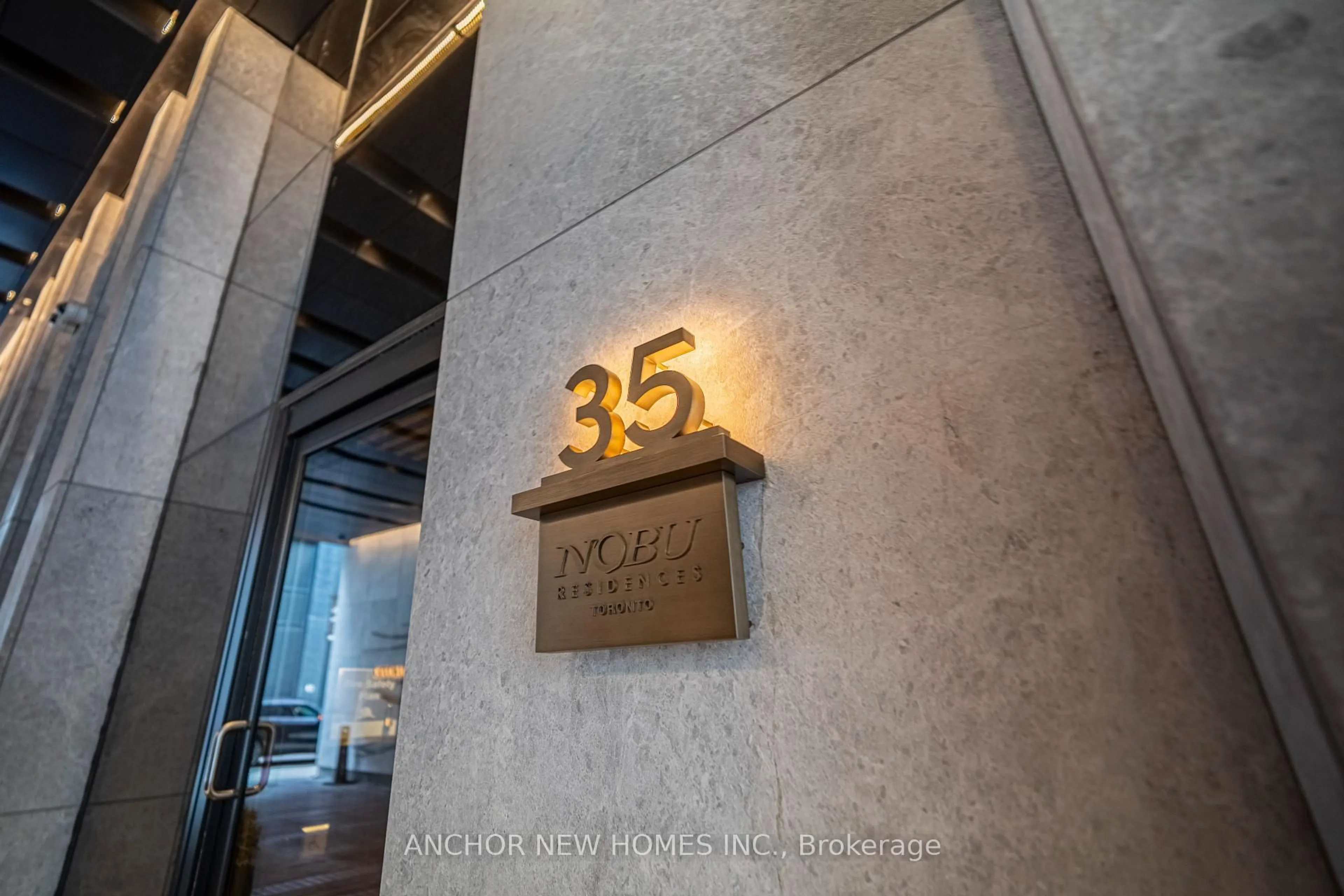 Indoor foyer for 35 Mercer St #3114, Toronto Ontario M5V 1H2