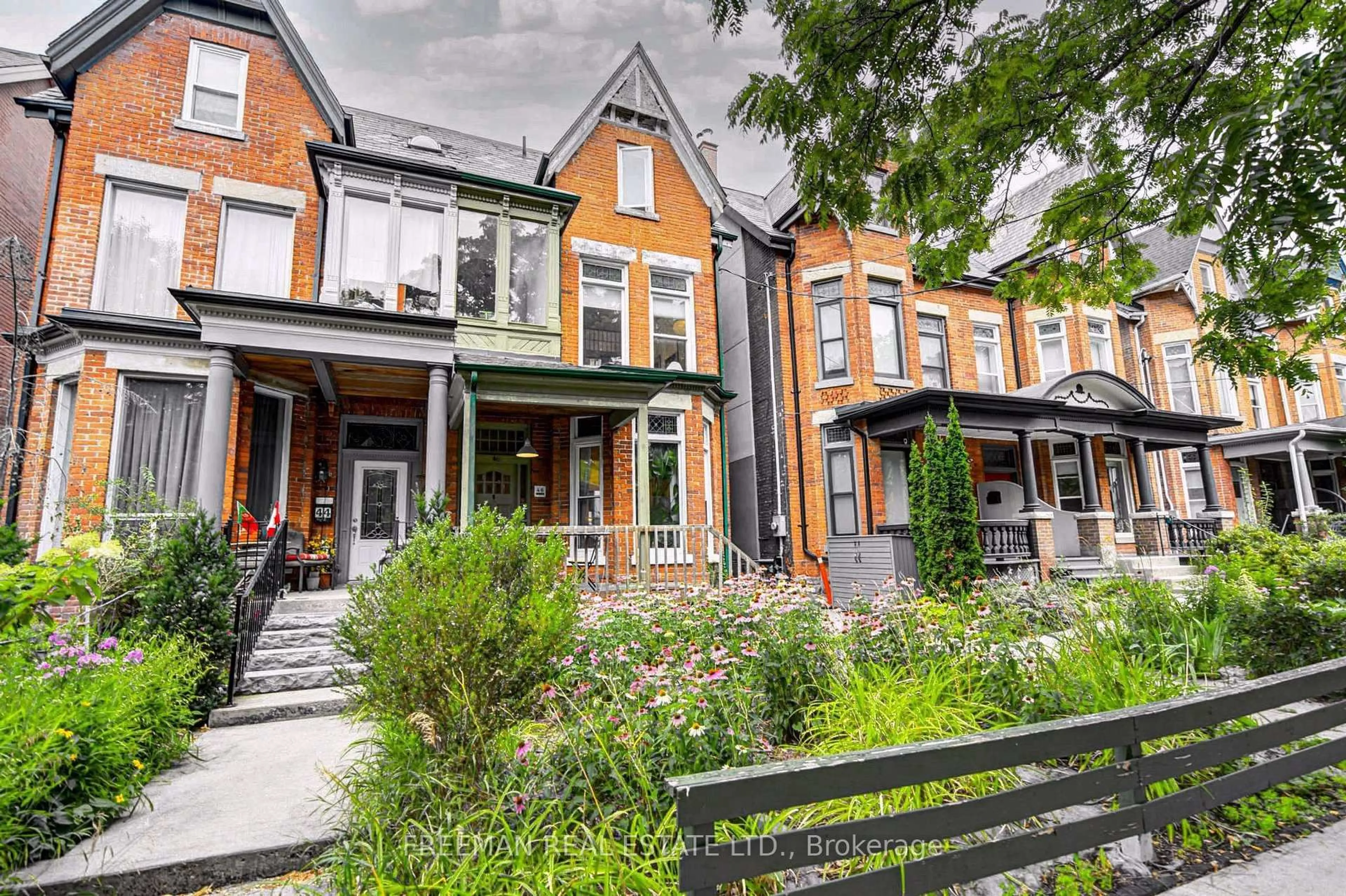 Home with brick exterior material, street for 46 Brunswick Ave, Toronto Ontario M5S 2L7