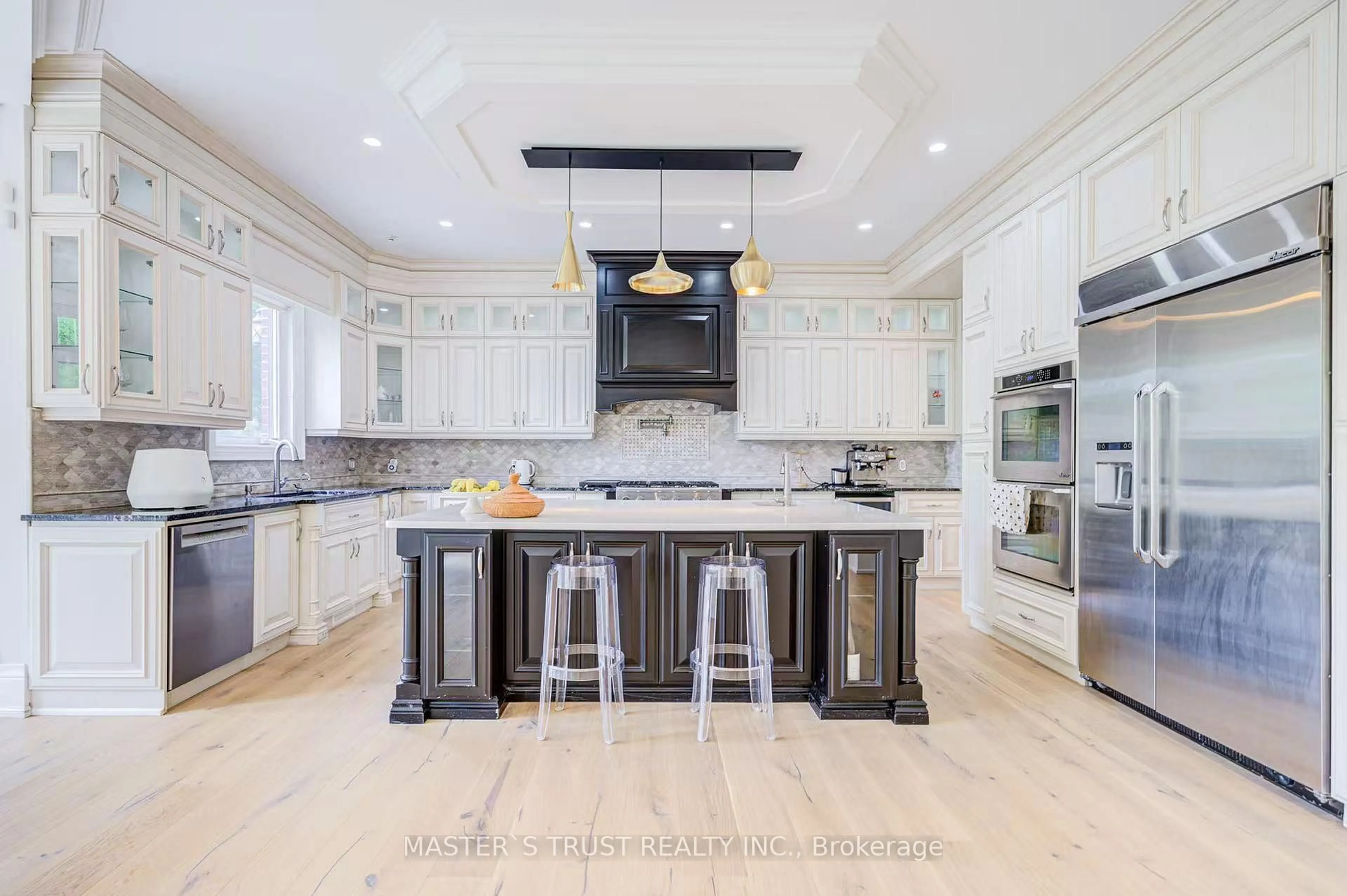 Contemporary kitchen, unknown for 103 Burndale Ave, Toronto Ontario M2N 1S8