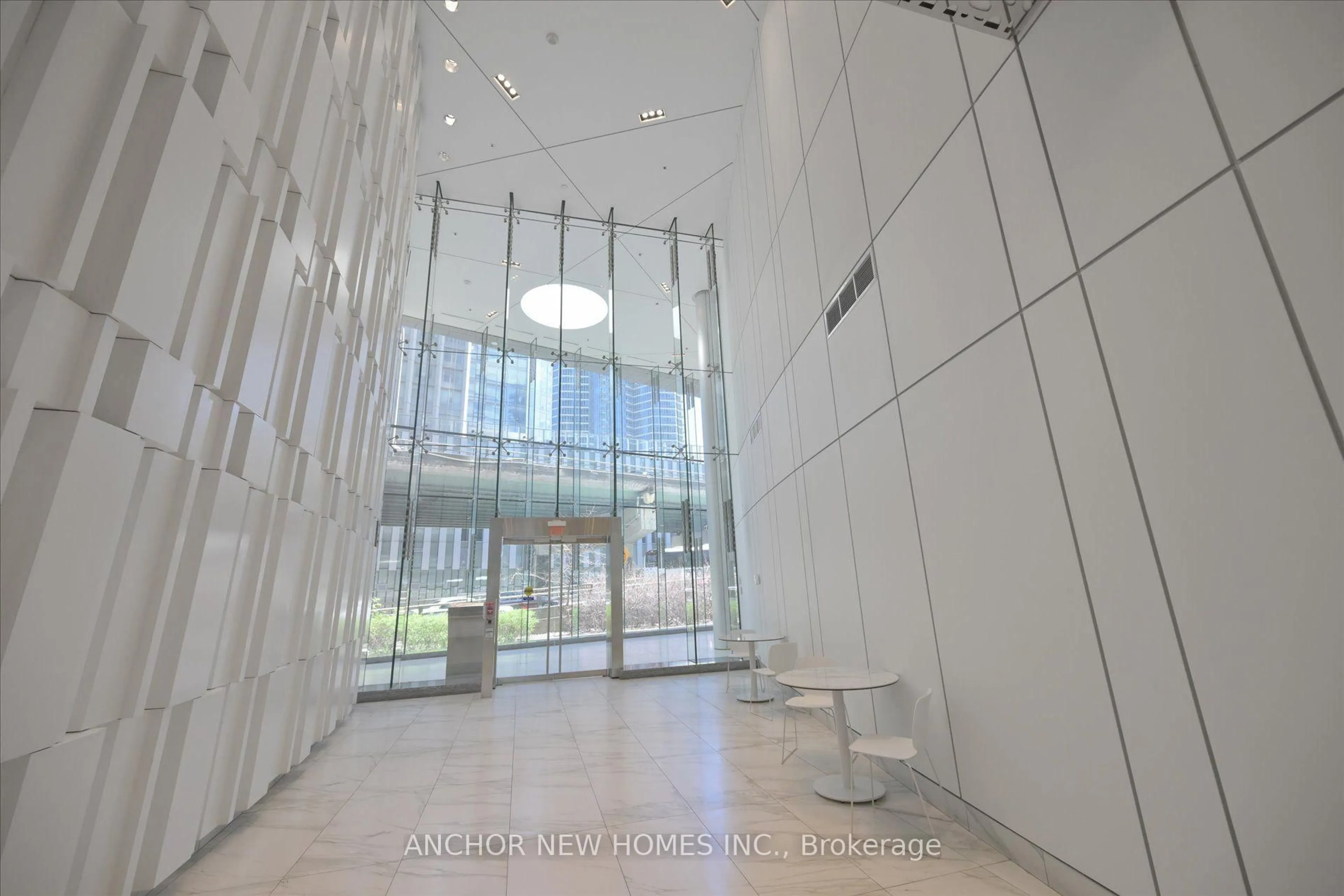 Indoor foyer for 12 York St #1703, Toronto Ontario M5J 0A9