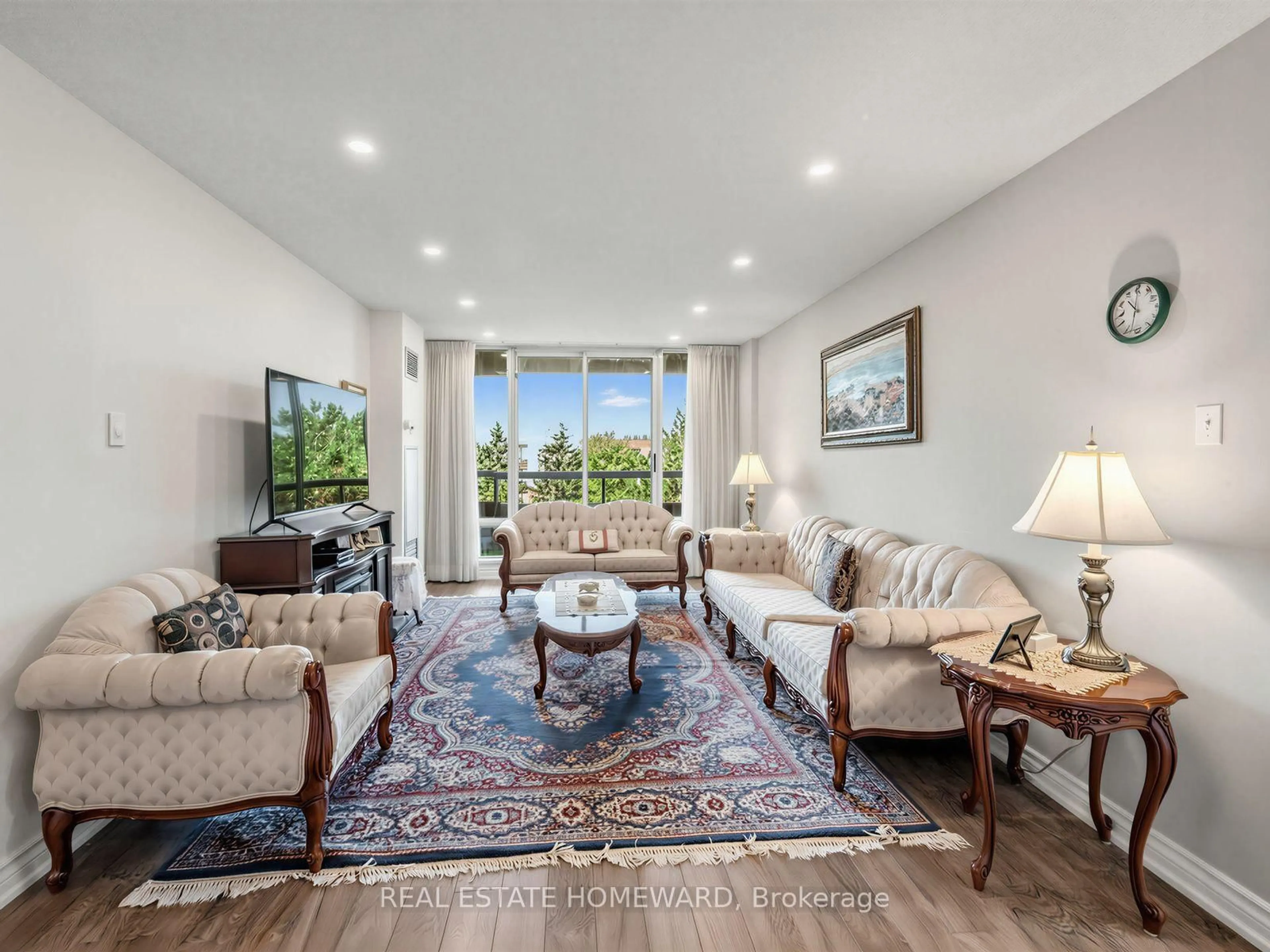 Living room with furniture, unknown for 1210 Don Mills Rd #619, Toronto Ontario M3B 3N9