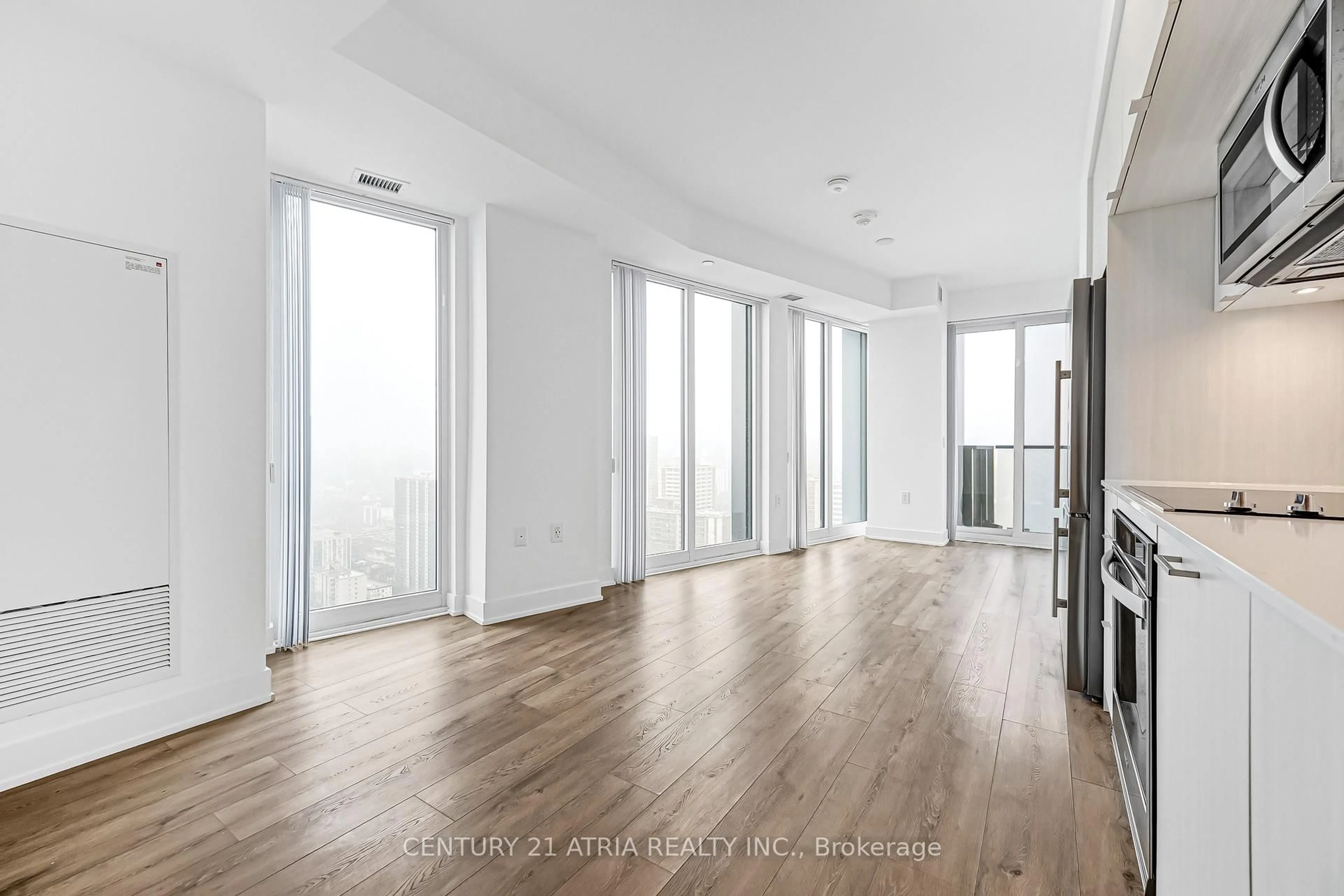 Unknown for 575 Bloor St #3308, Toronto Ontario M4W 0B2
