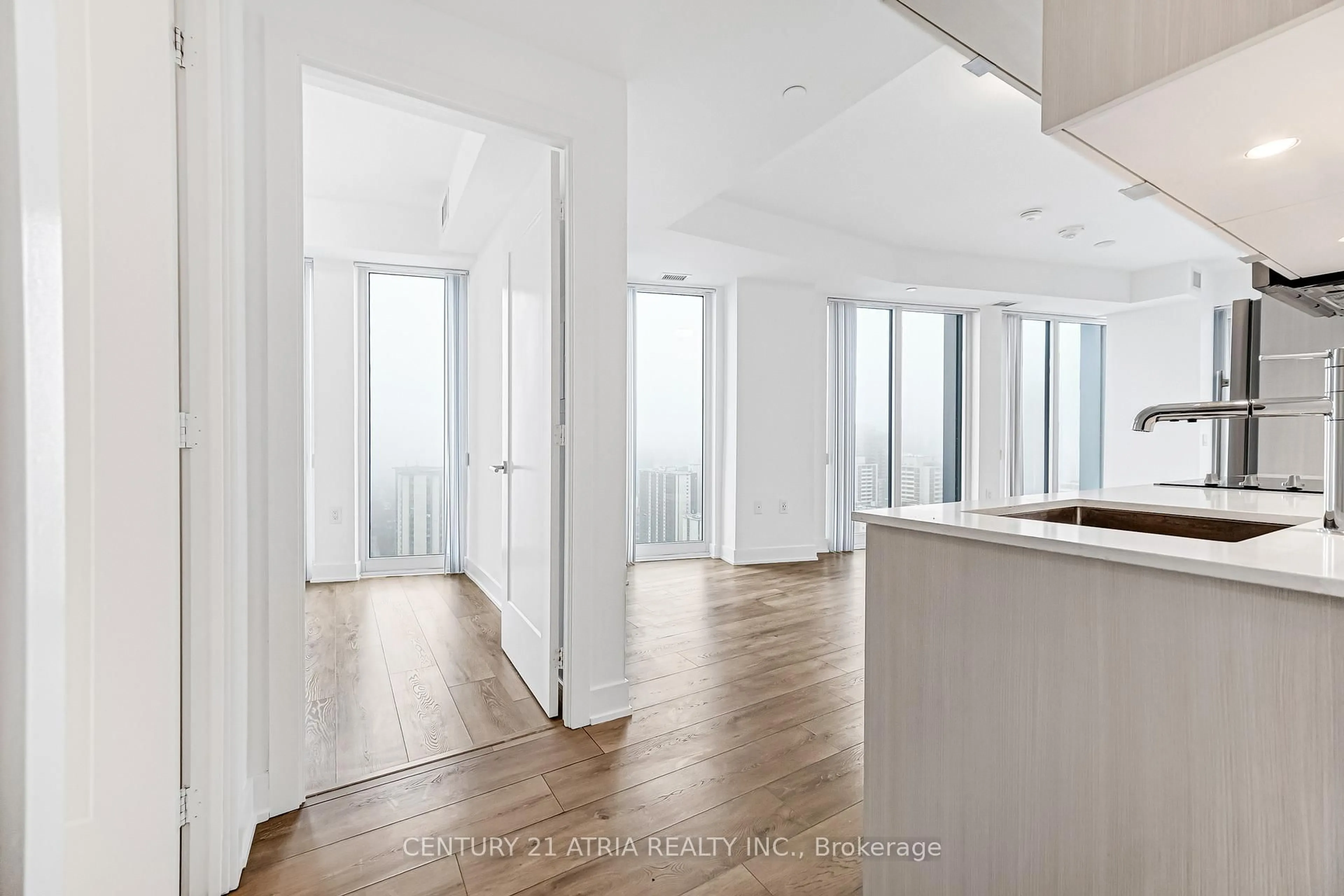 Unknown for 575 Bloor St #3308, Toronto Ontario M4W 0B2