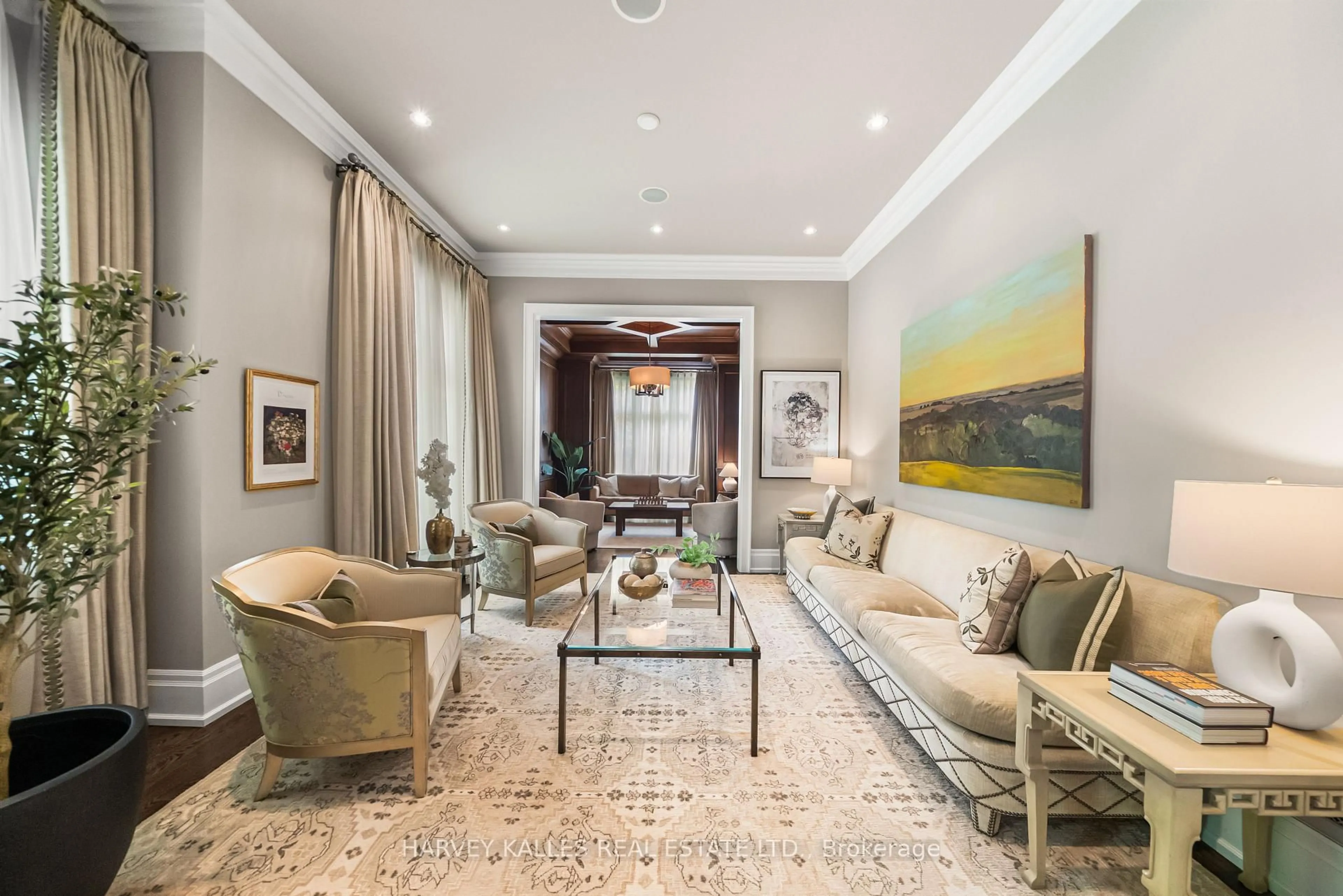 Living room with furniture, unknown for 6 Vesta Dr, Toronto Ontario M5P 2Z3