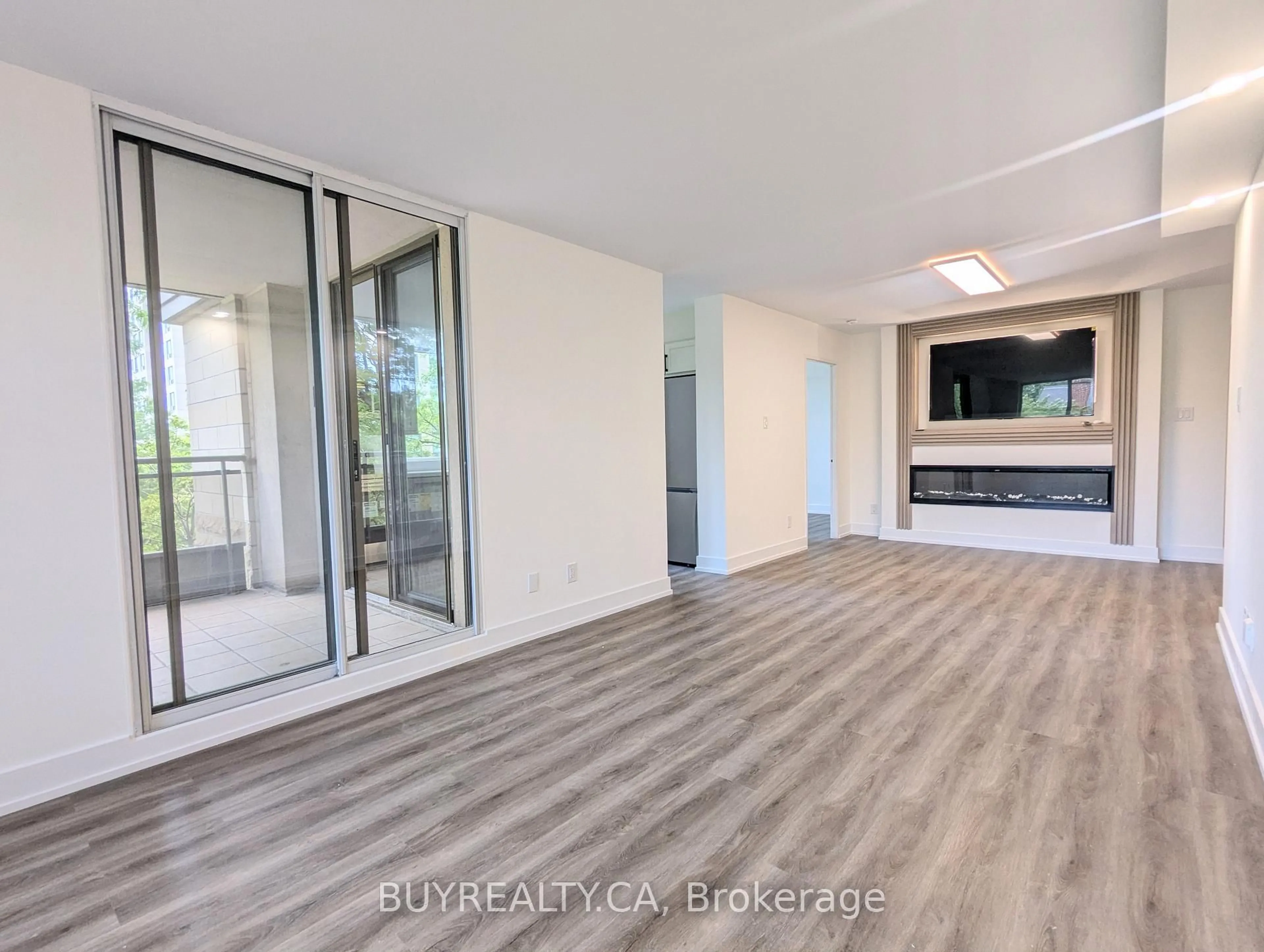 Unknown for 256 Doris Ave #308, Toronto Ontario M2N 6X8