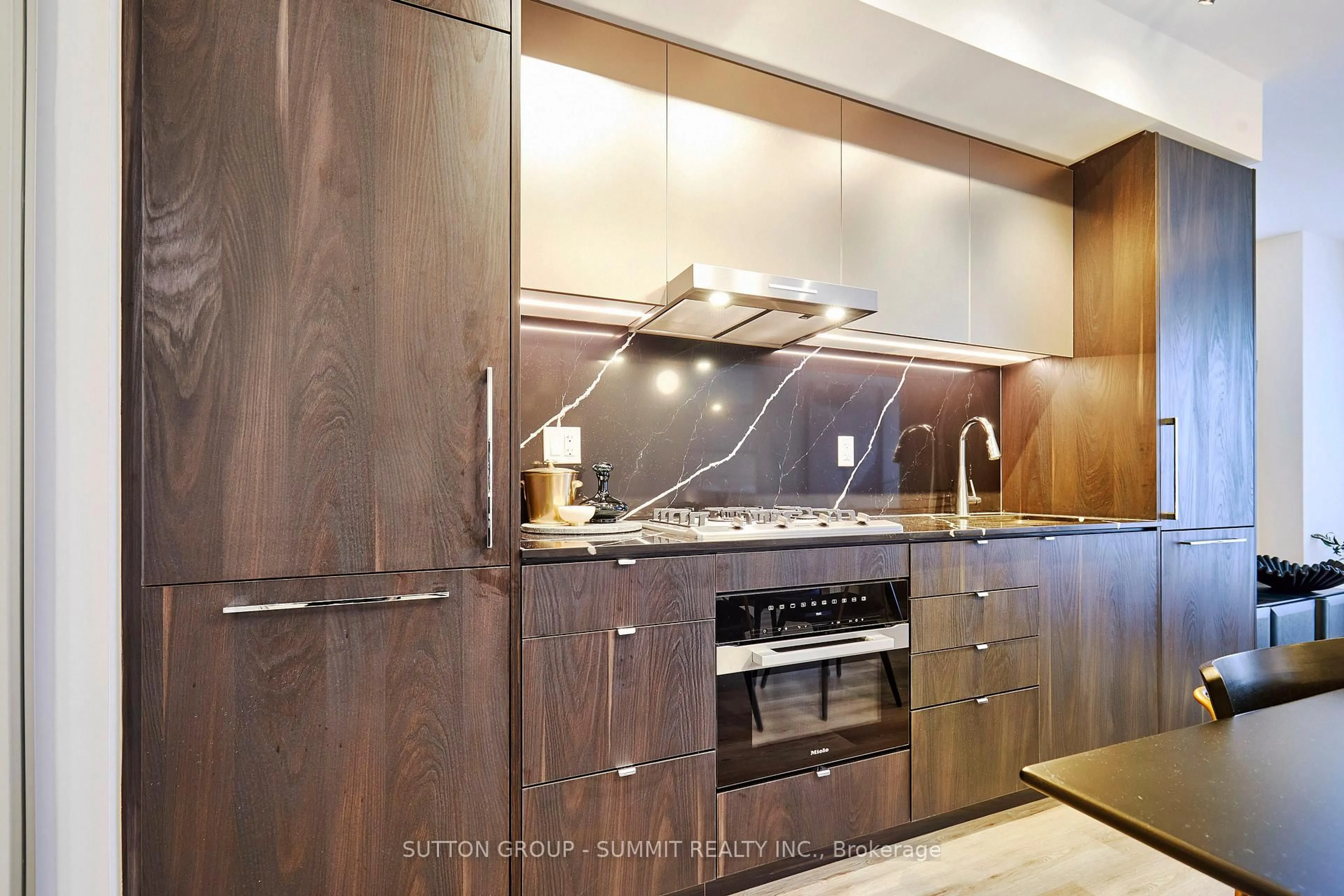 Contemporary kitchen, unknown for 771 YONGE St #2501, Toronto Ontario M4W 0B8