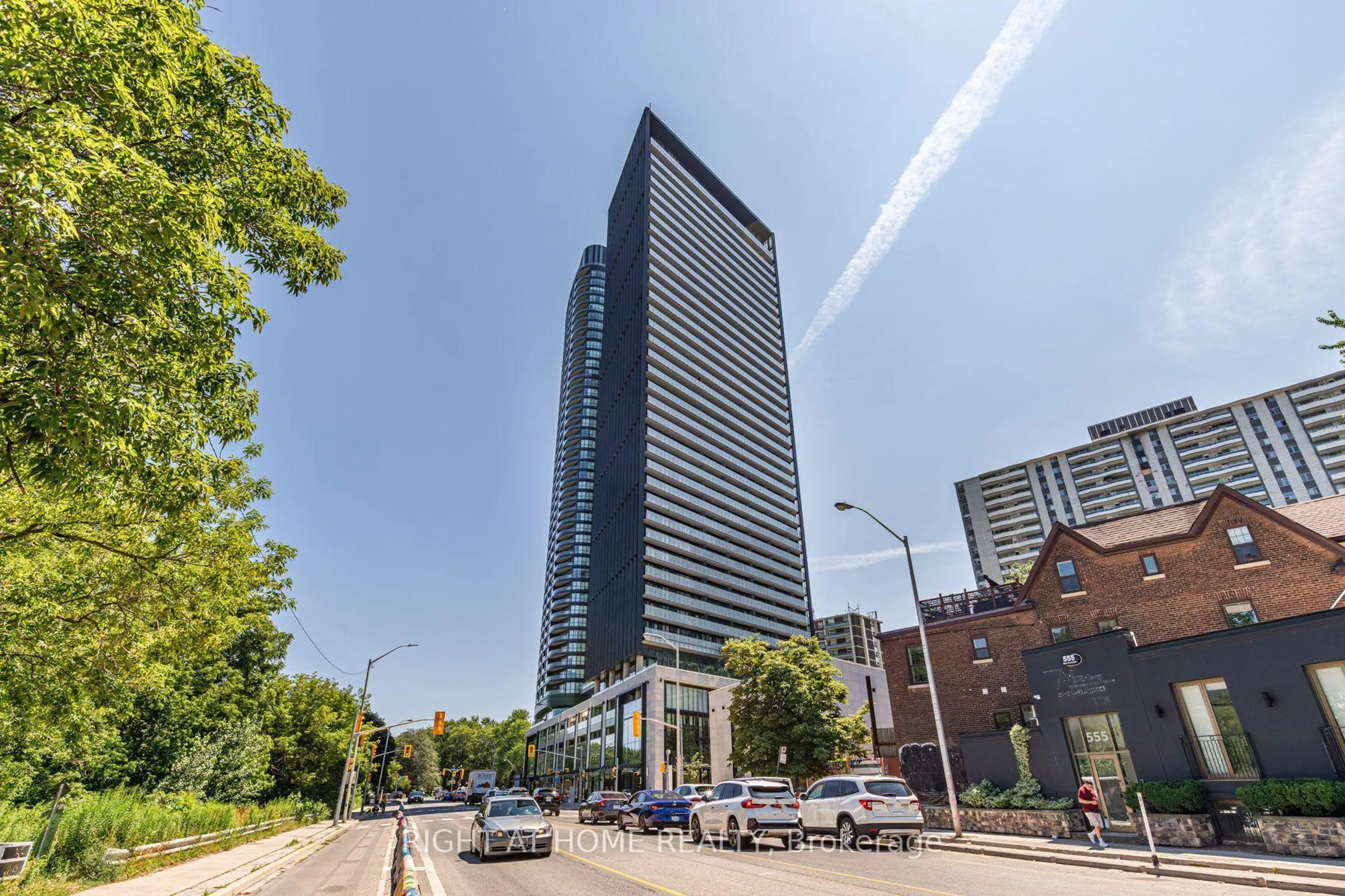 Unknown for 575 Bloor St #3006, Toronto Ontario M4W 0B2