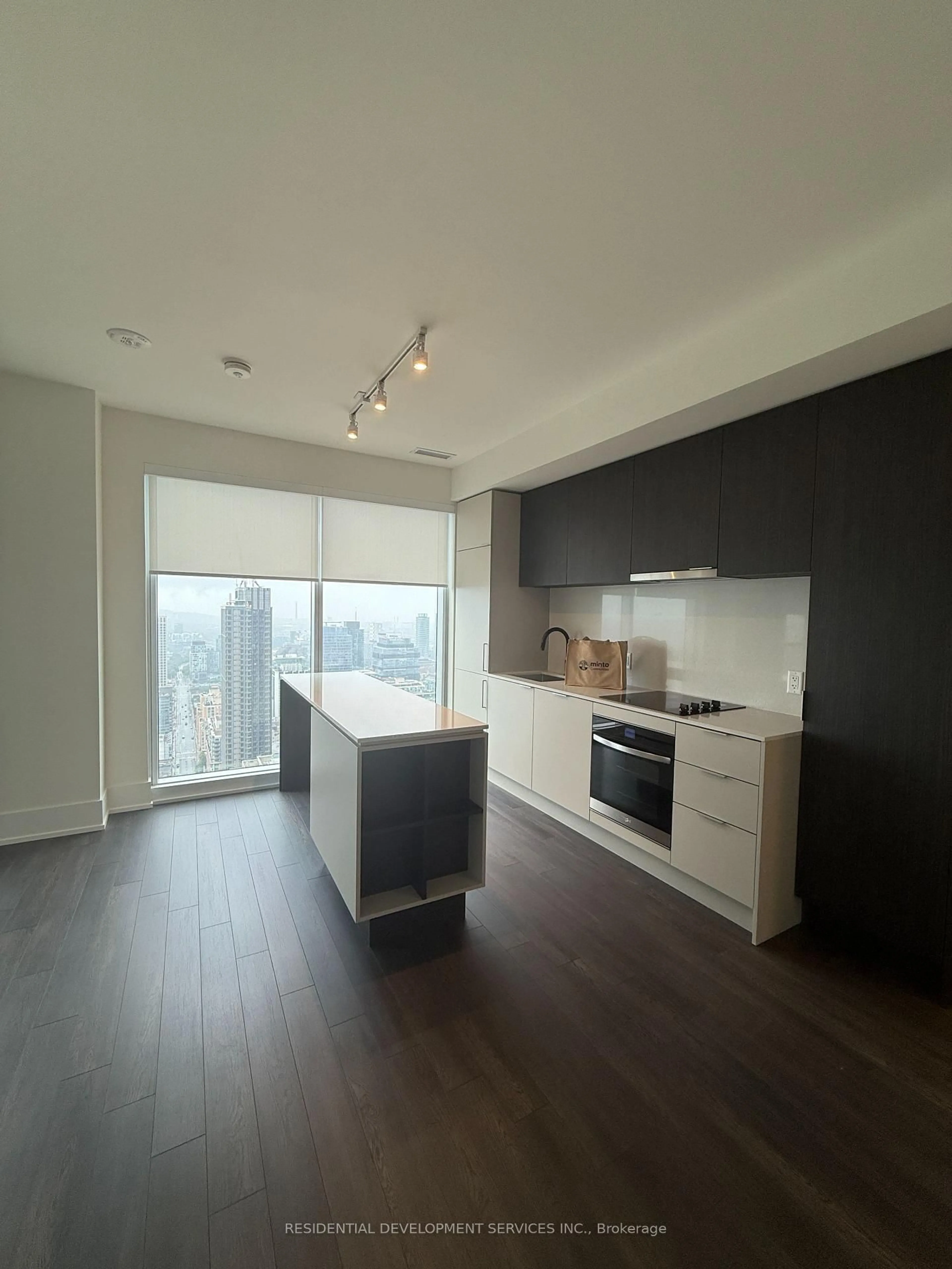 Unknown for 89 Church St #4806, Toronto Ontario M5C 0B7