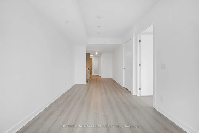 100 Queen St #2306, Toronto 3
