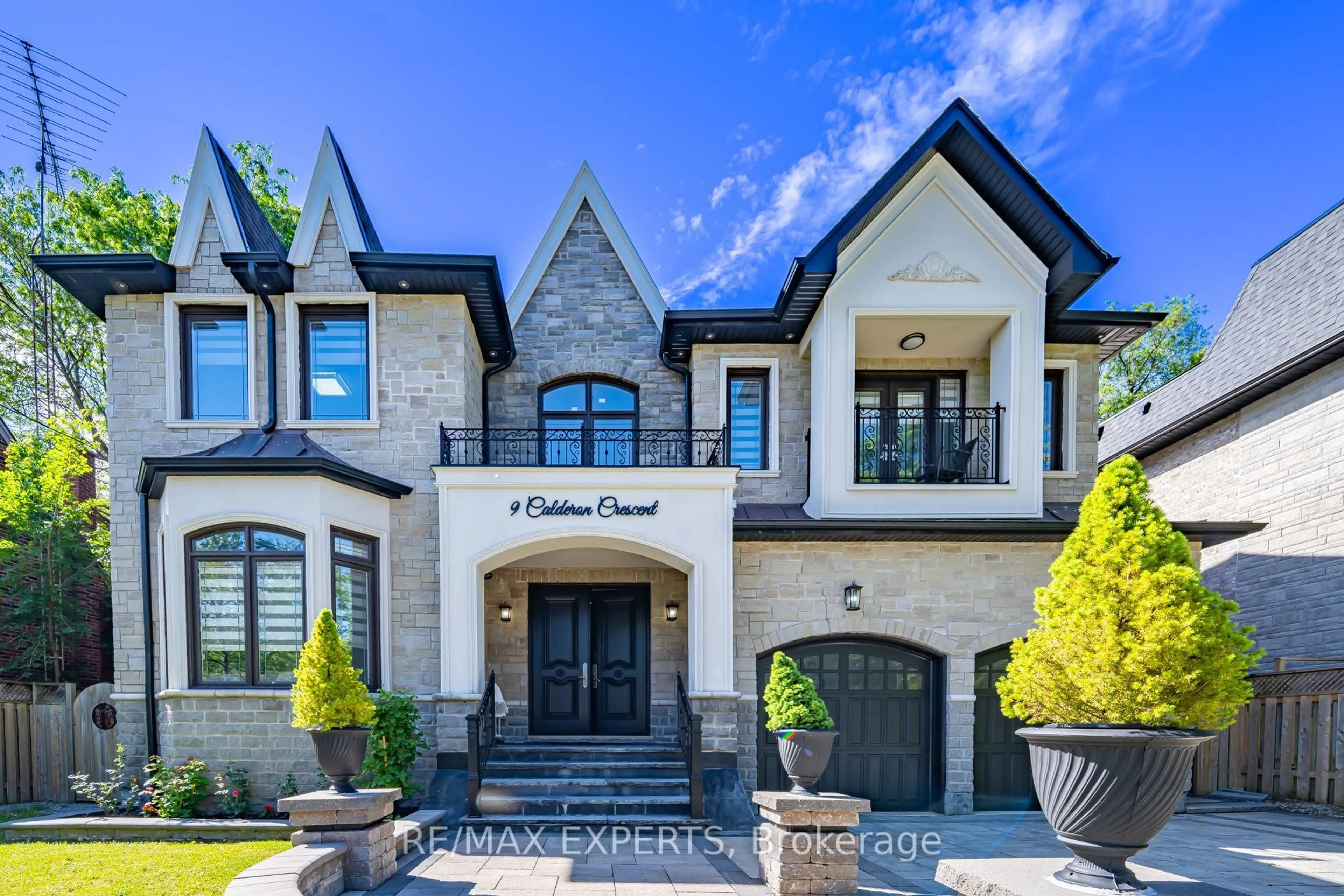 Home with brick exterior material, street for 9 Calderon Cres, Toronto Ontario M2R 2E4