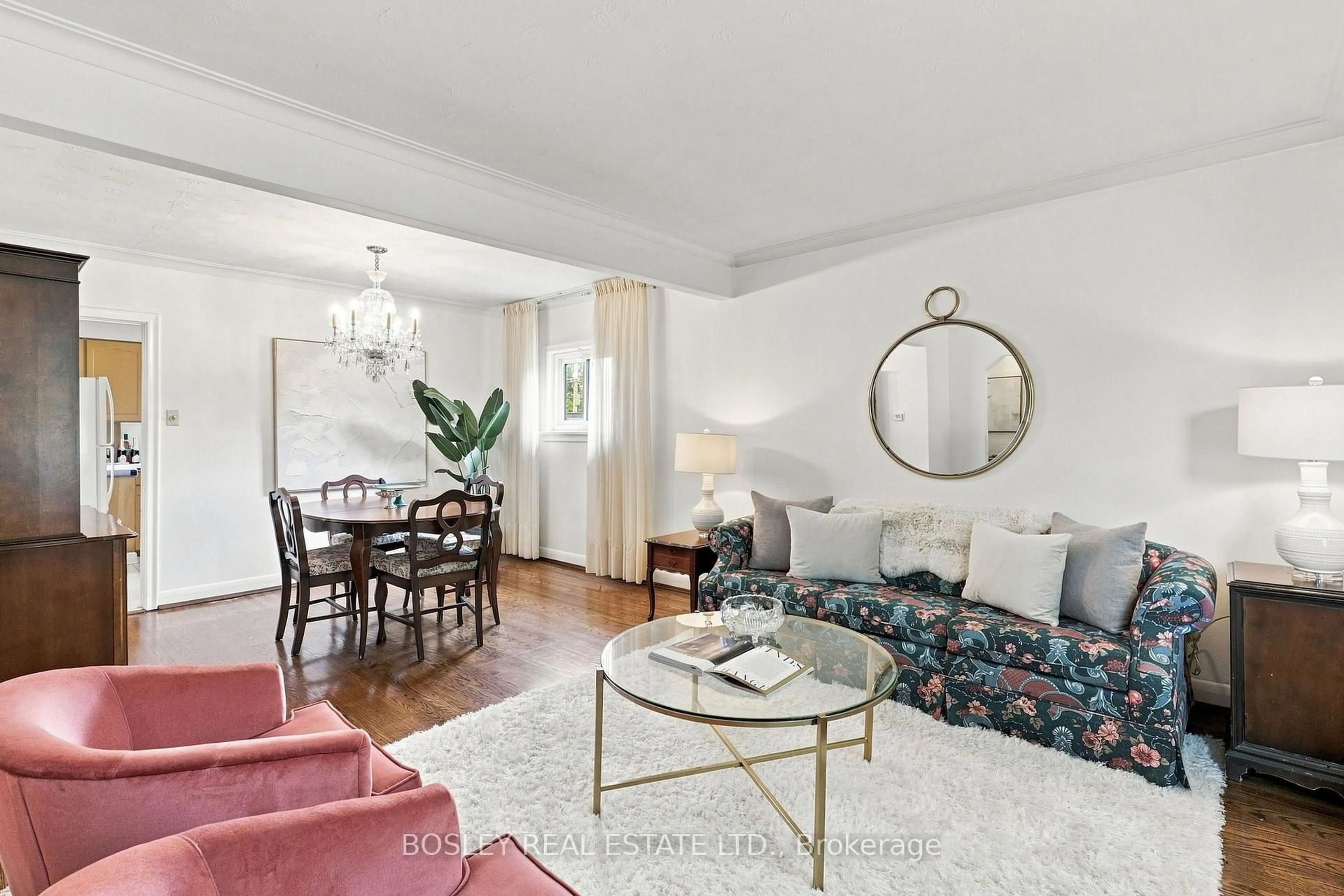 Living room with furniture, unknown for 87 Brighton Ave, Toronto Ontario M3H 4C7