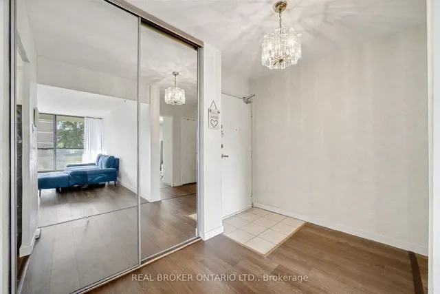 100 Canyon Ave #503, Toronto 5