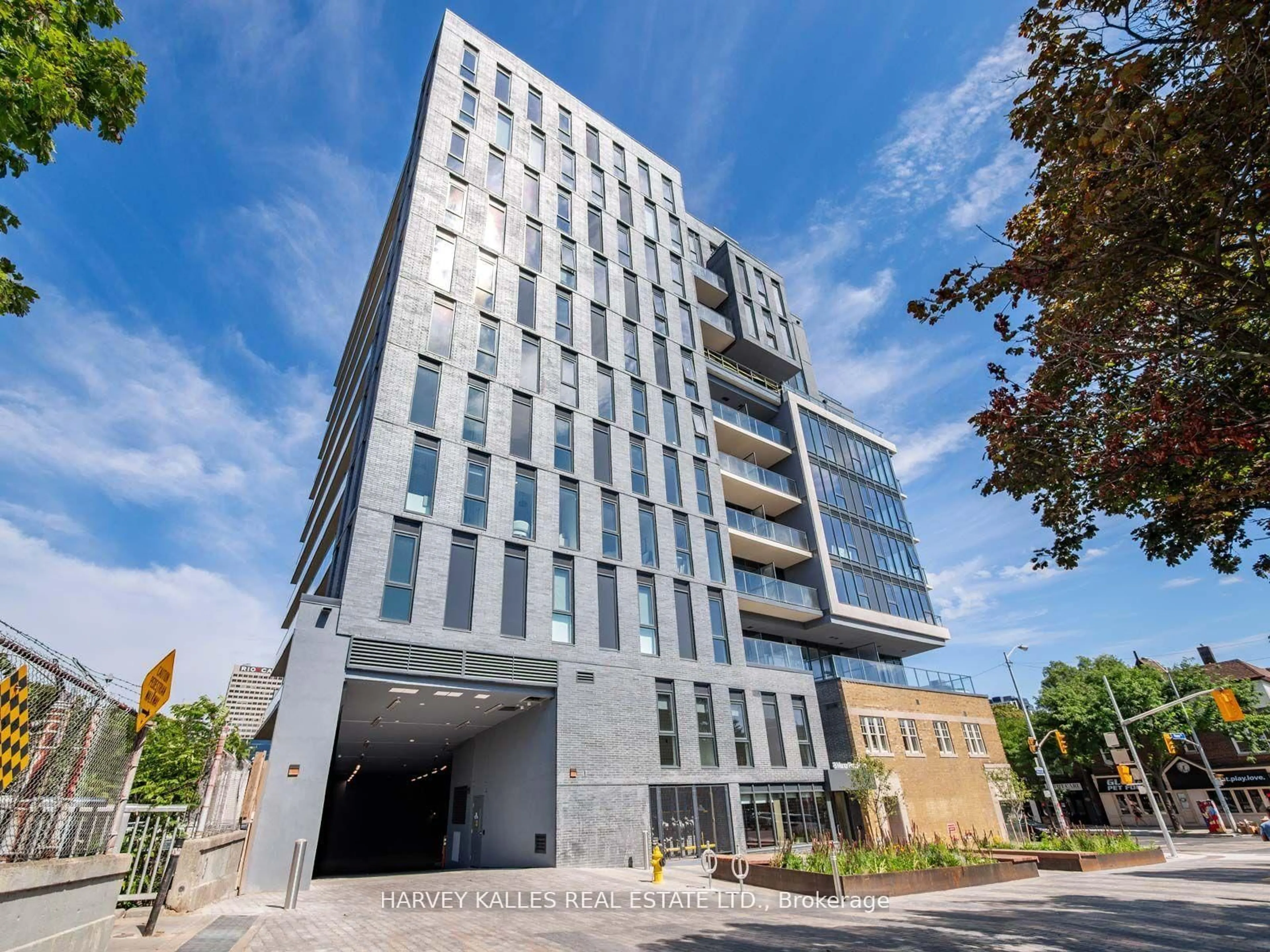 Unknown for 8 Manor Rd #610, Toronto Ontario M4S 2A5