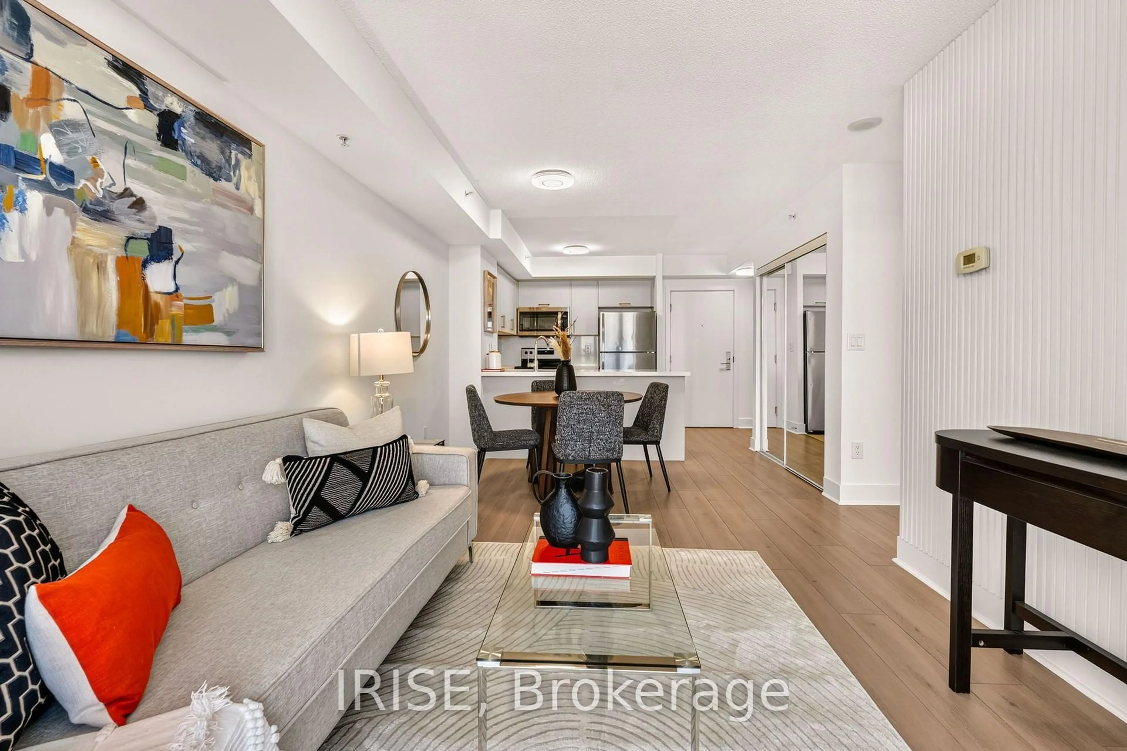 Living room with furniture, unknown for 5740 Yonge St #1505, Toronto Ontario M2M 0B1