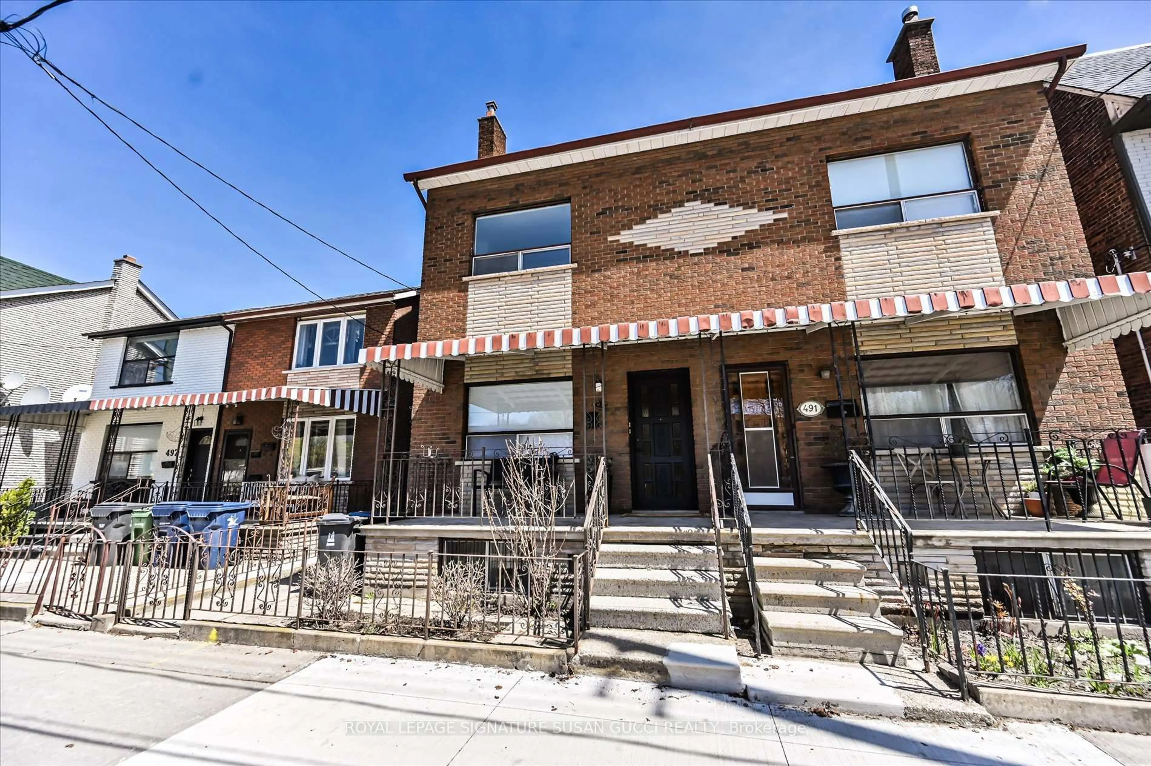 Home with brick exterior material, street for 493 Ossington Ave, Toronto Ontario M6G 3T3