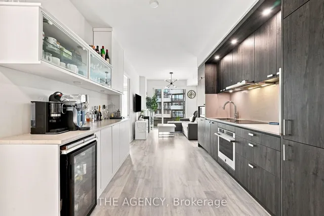 470 Front St #907, Toronto 5