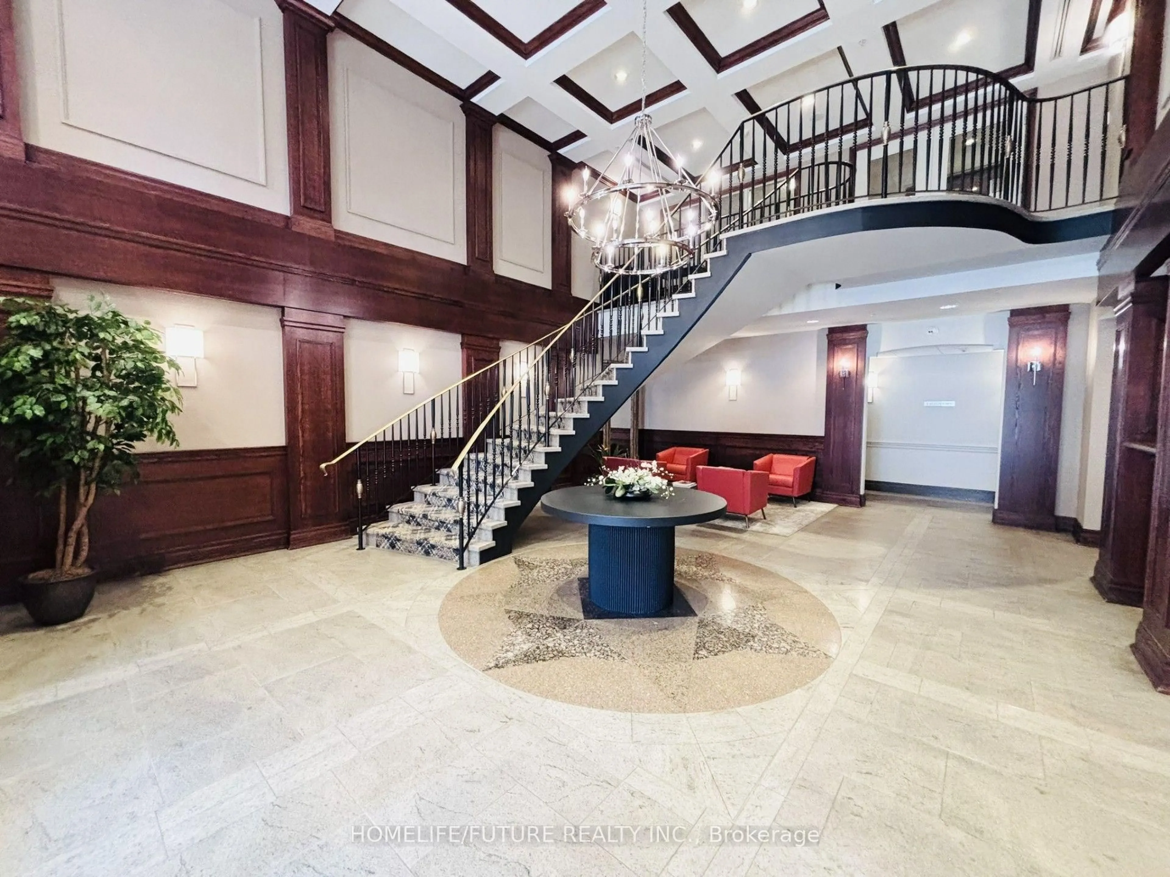 Indoor foyer for 12 Rean Dr #213, Toronto Ontario M2K 3C6