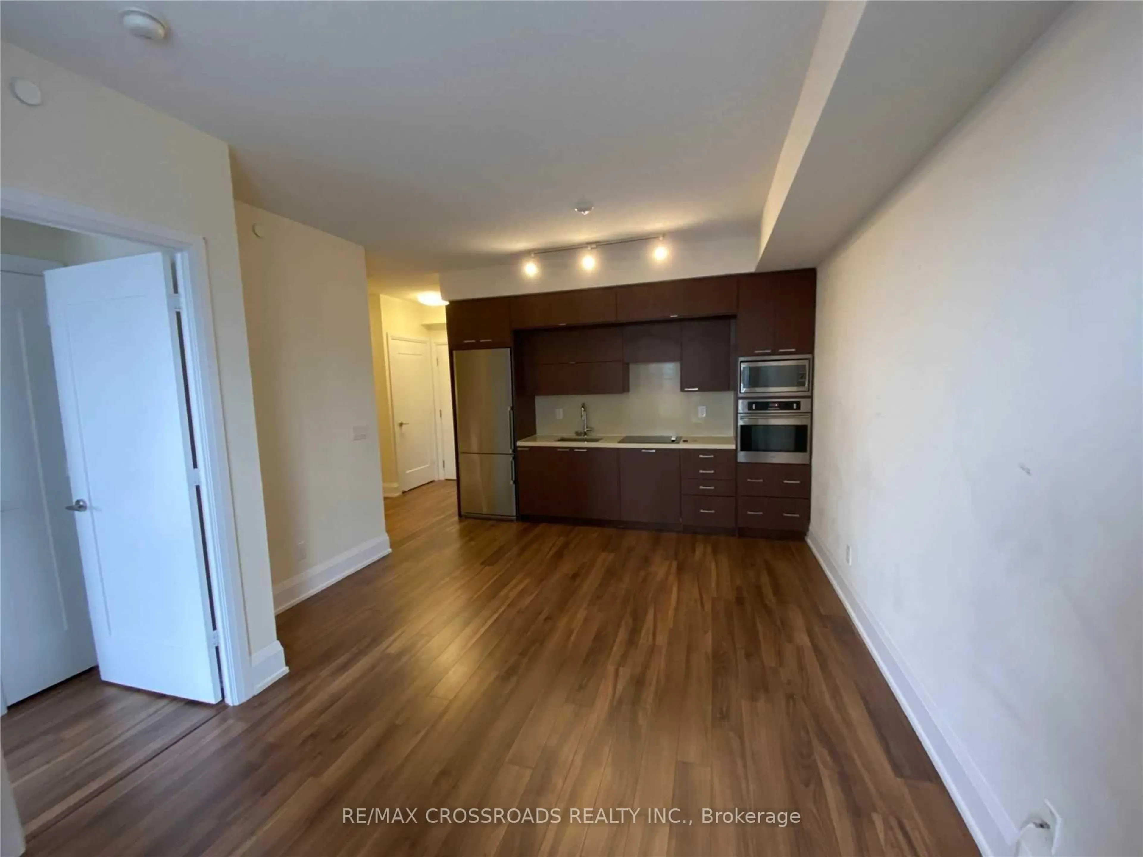 A pic of a room for 120 Harrison Garden Blvd #902, Toronto Ontario M2N 0H1