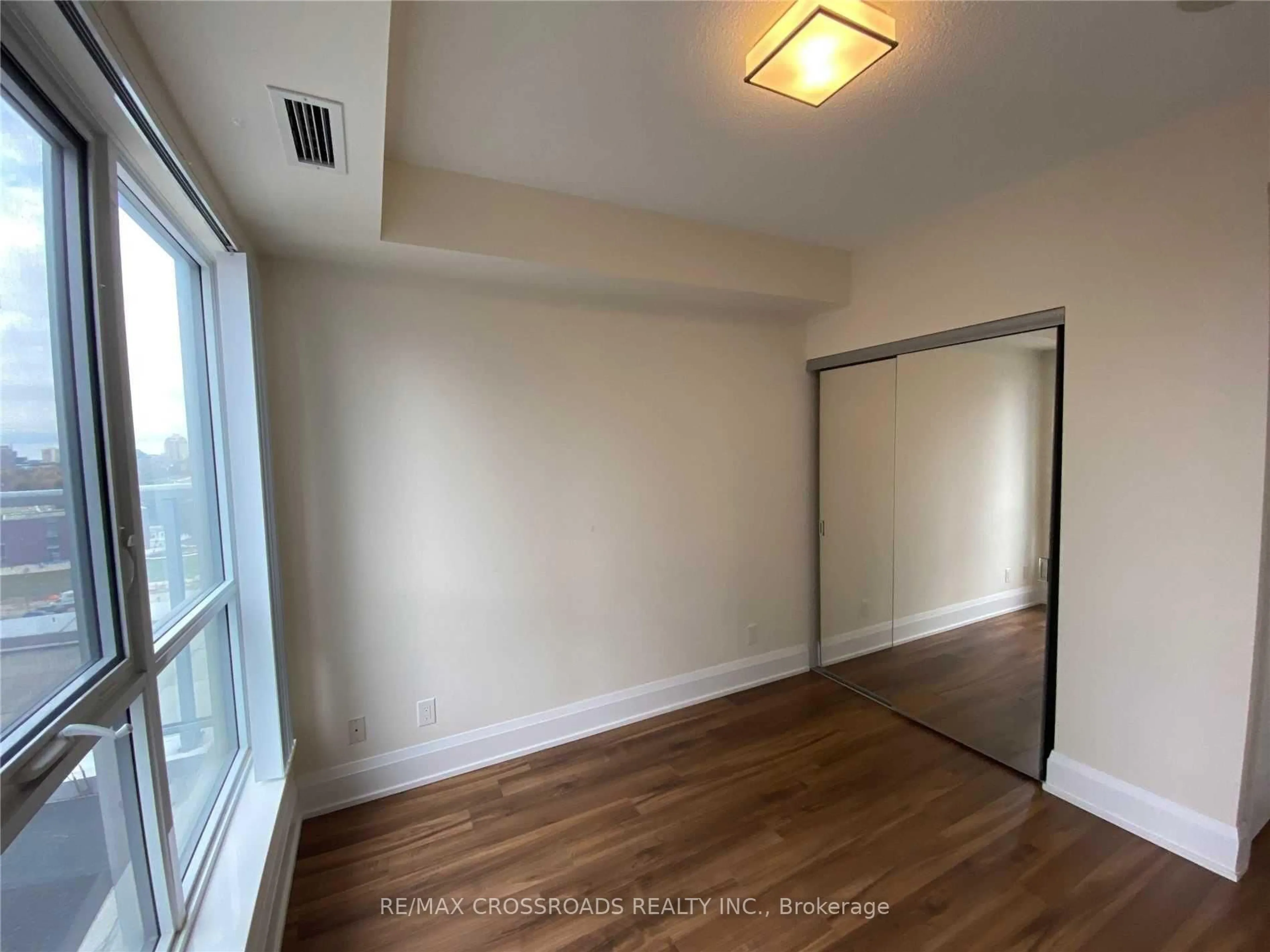 A pic of a room for 120 Harrison Garden Blvd #902, Toronto Ontario M2N 0H1