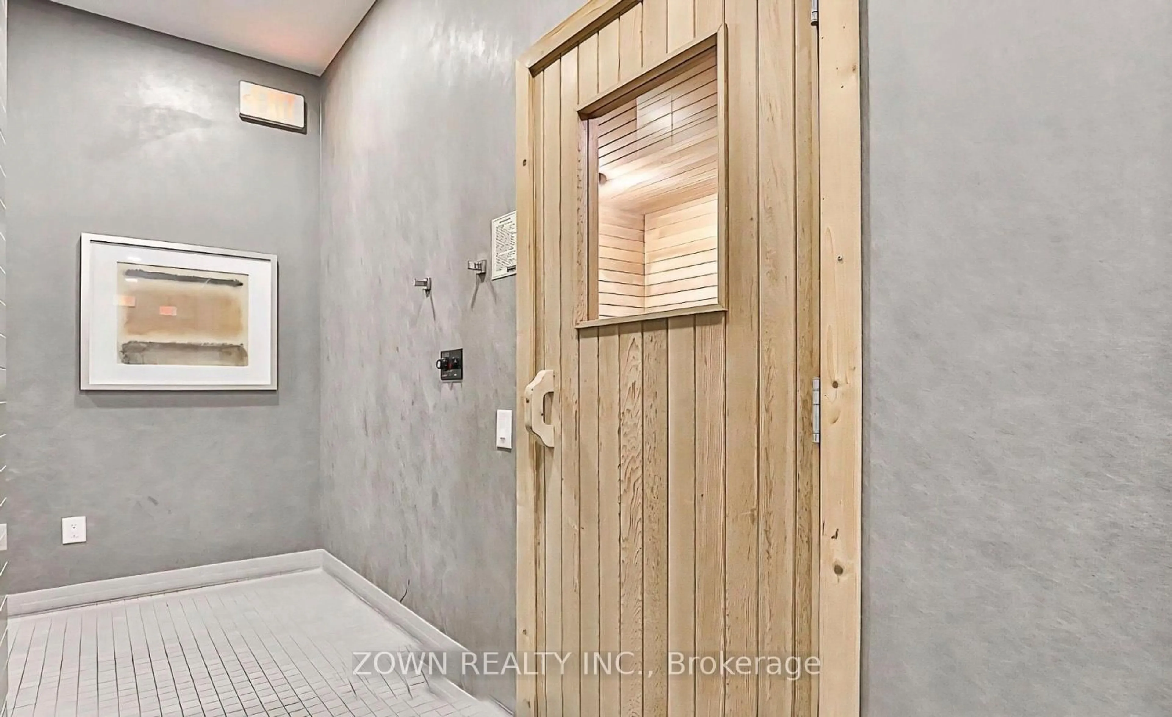 Indoor entryway for 35 Bales Ave #506, Toronto Ontario M2N 2V7